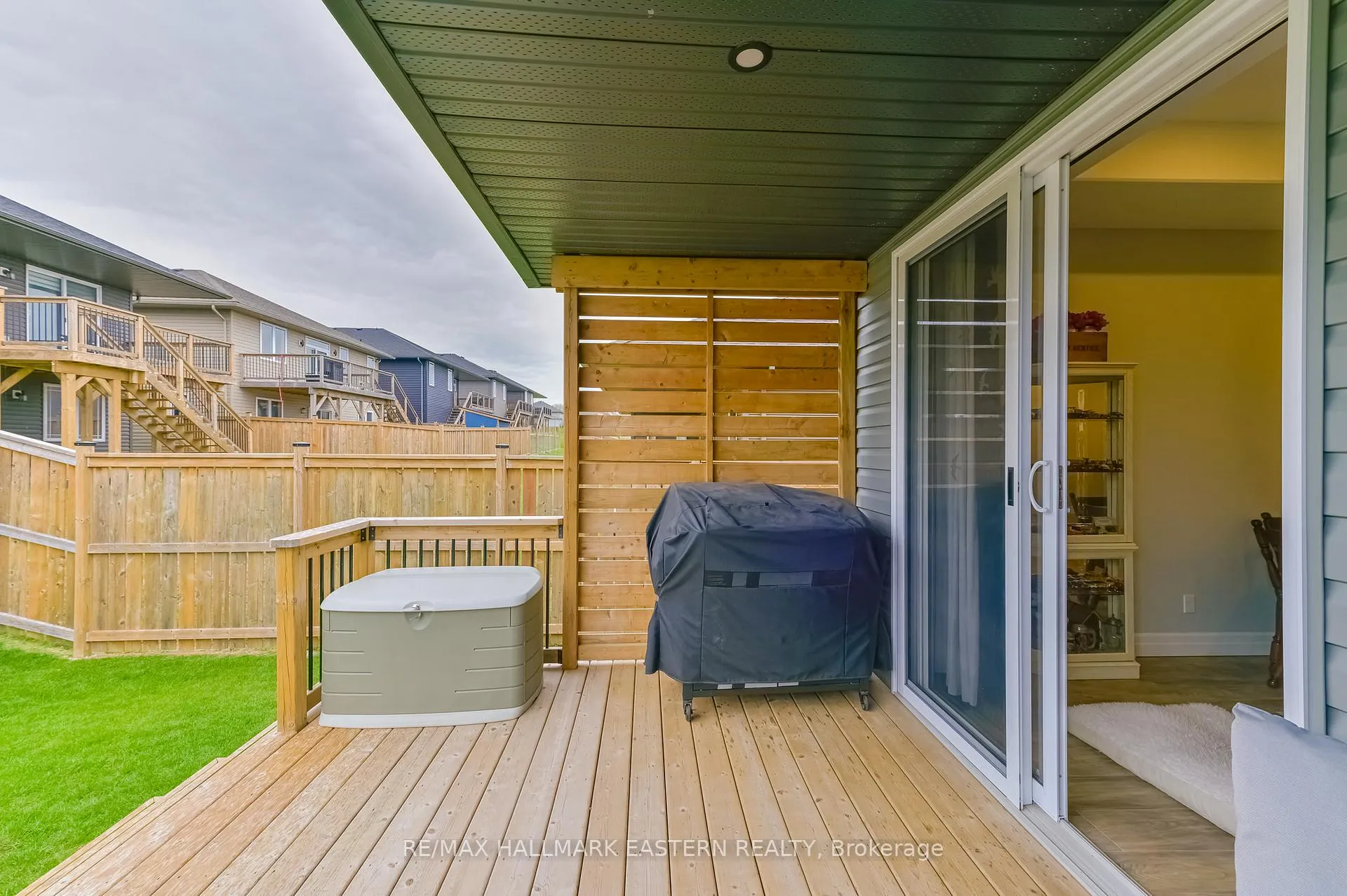 Photo 31 of 97 Northumberland Boulevard, Quinte West, Murray Ward — HOMEH