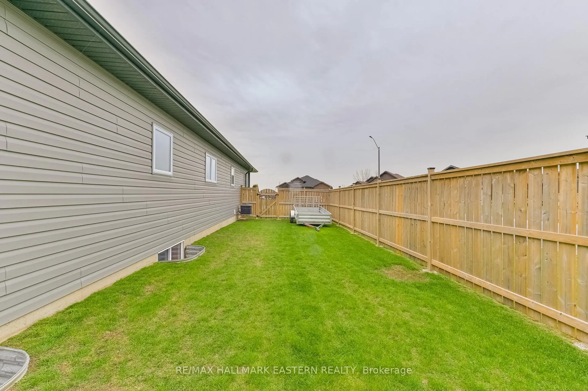 Photo 33 of 97 Northumberland Boulevard, Quinte West, Murray Ward — HOMEH