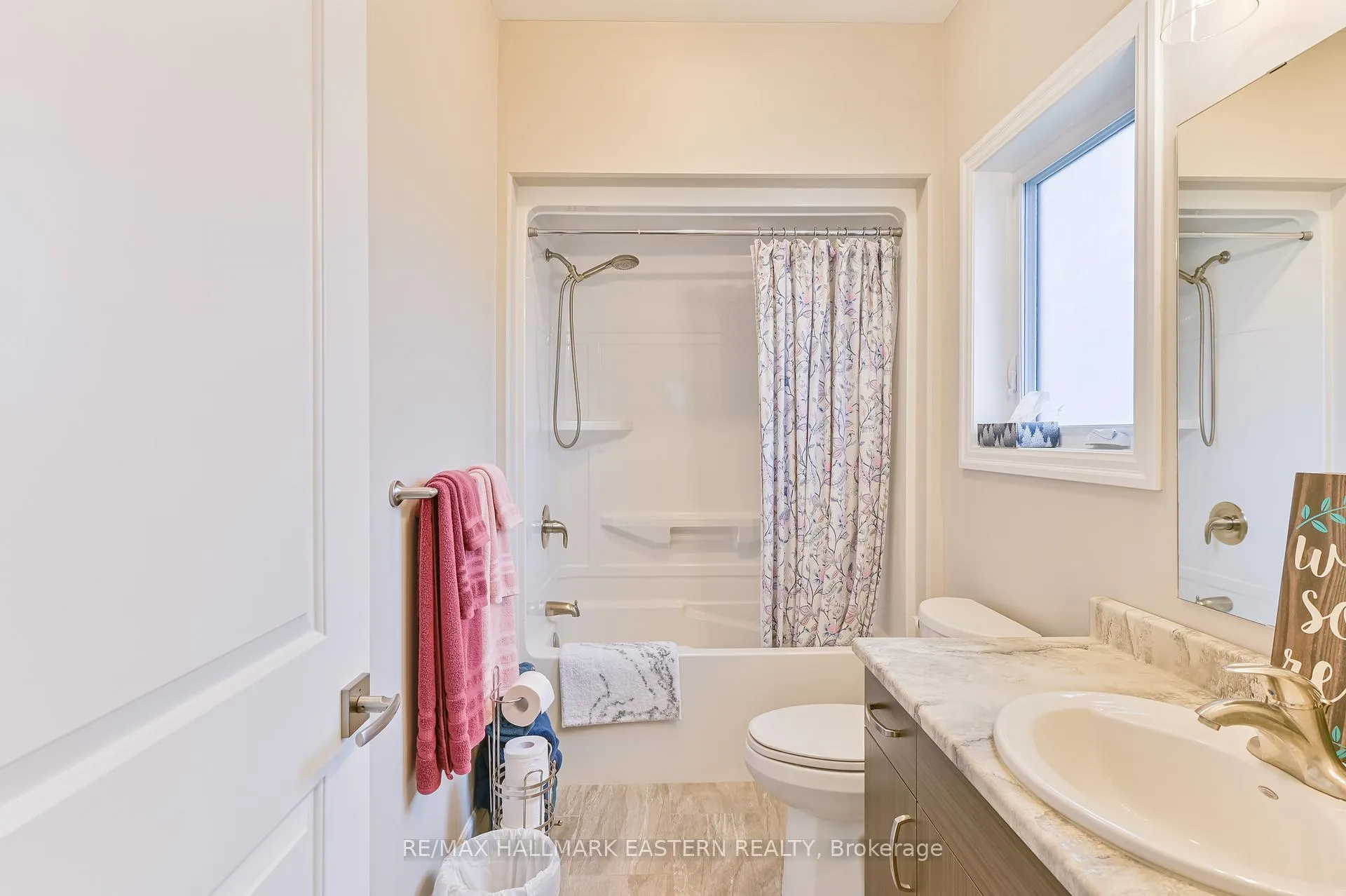 Photo 39 of 97 Northumberland Boulevard, Quinte West, Murray Ward — HOMEH