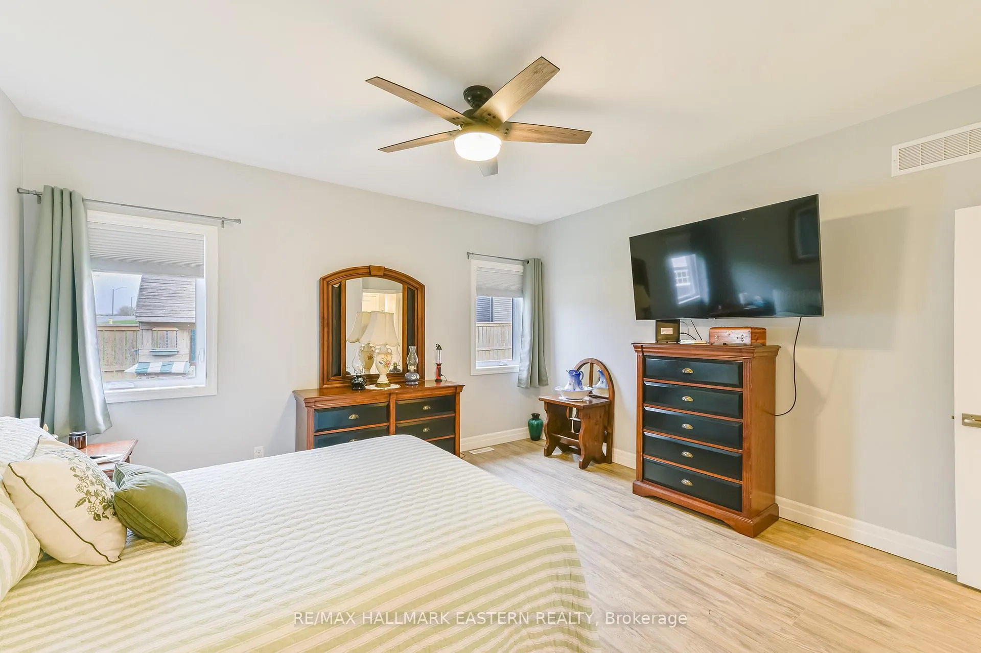 Photo 41 of 97 Northumberland Boulevard, Quinte West, Murray Ward — HOMEH