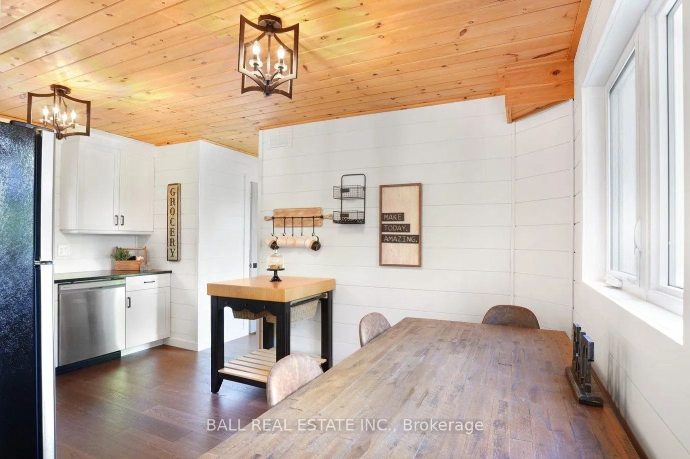 Photo 12 of 45 Hemlock Point Road, North Kawartha — HOMEH