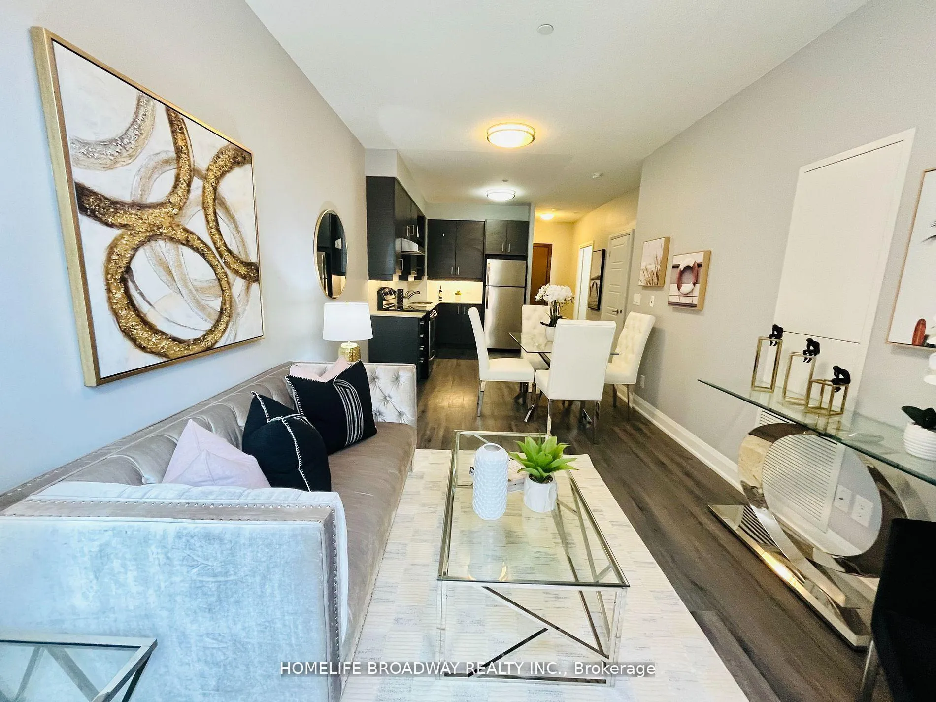 Photo 3 of Unit 106, 8228 Birchmount Road, Markham, Unionville — HOMEH