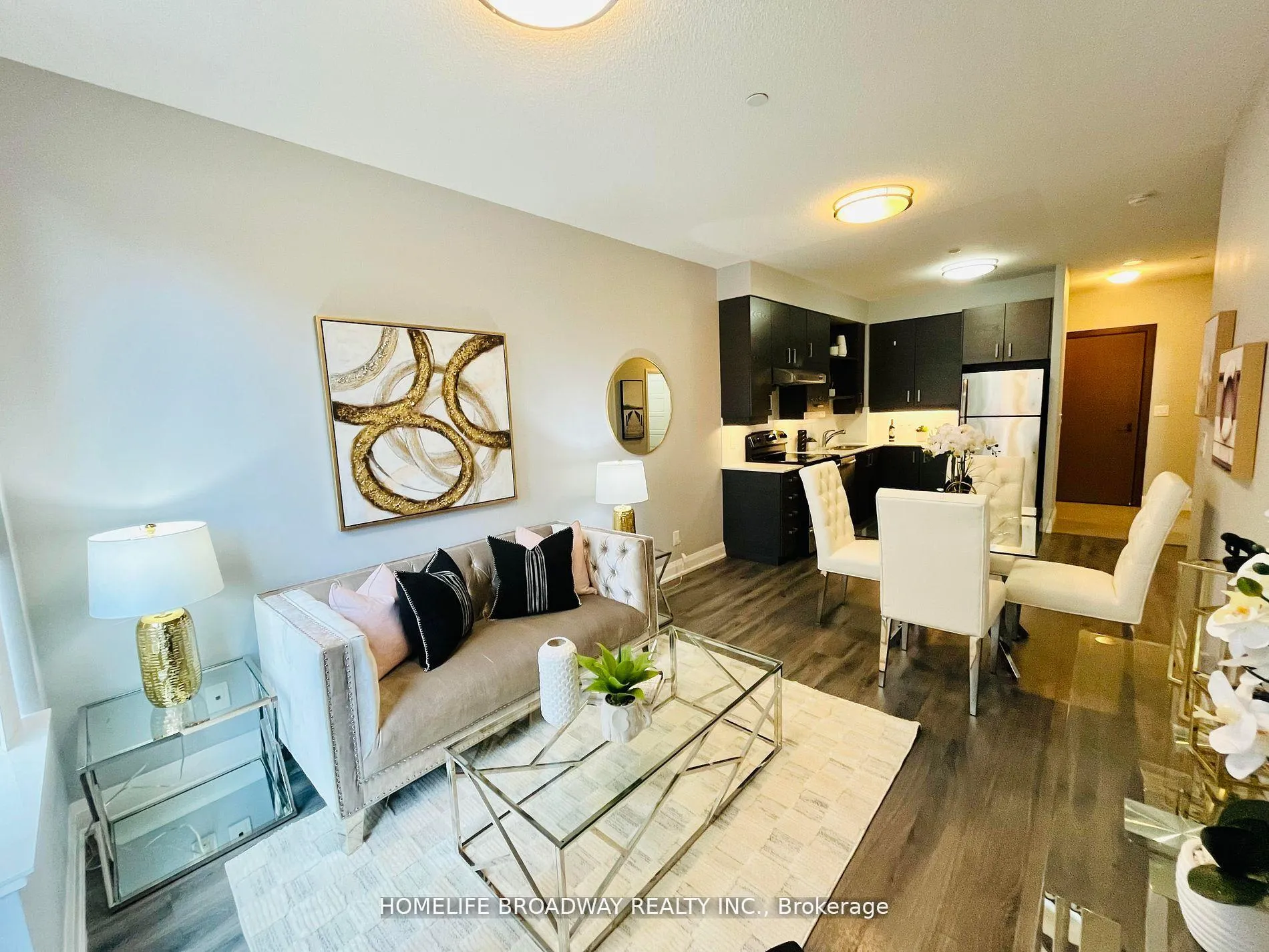 Photo 4 of Unit 106, 8228 Birchmount Road, Markham, Unionville — HOMEH