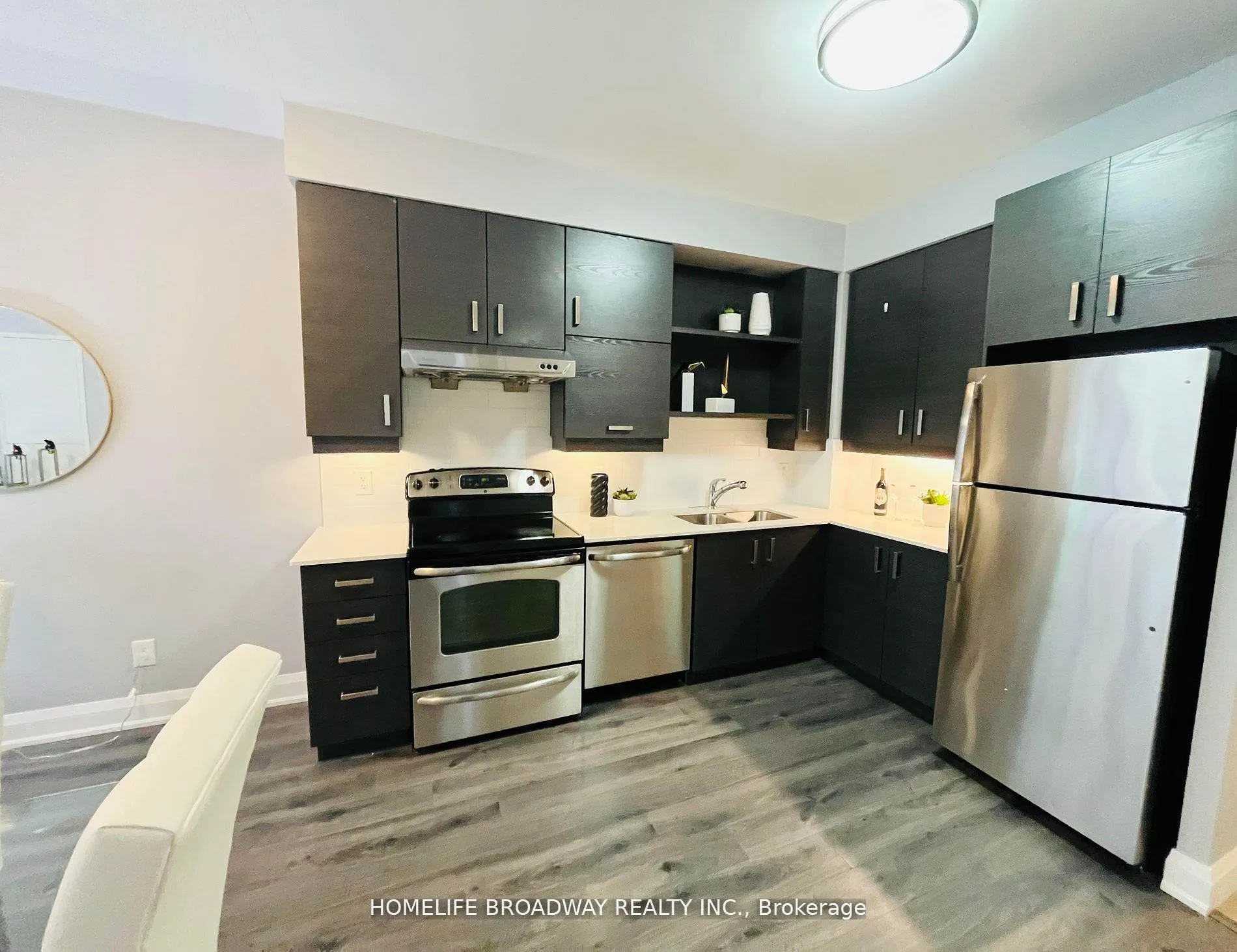 Photo 6 of Unit 106, 8228 Birchmount Road, Markham, Unionville — HOMEH