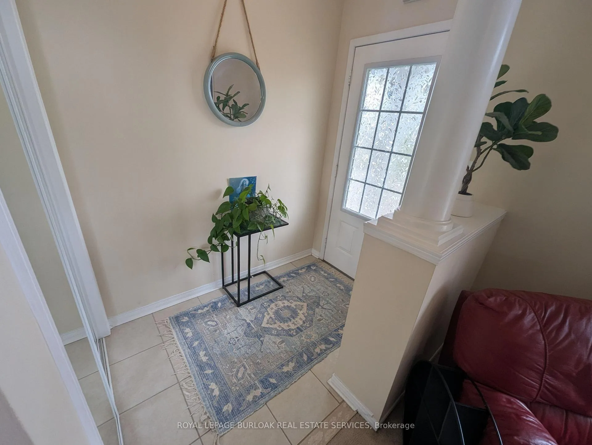 Photo 3 of 2307 Sutton Drive, Burlington, Orchard — HOMEH