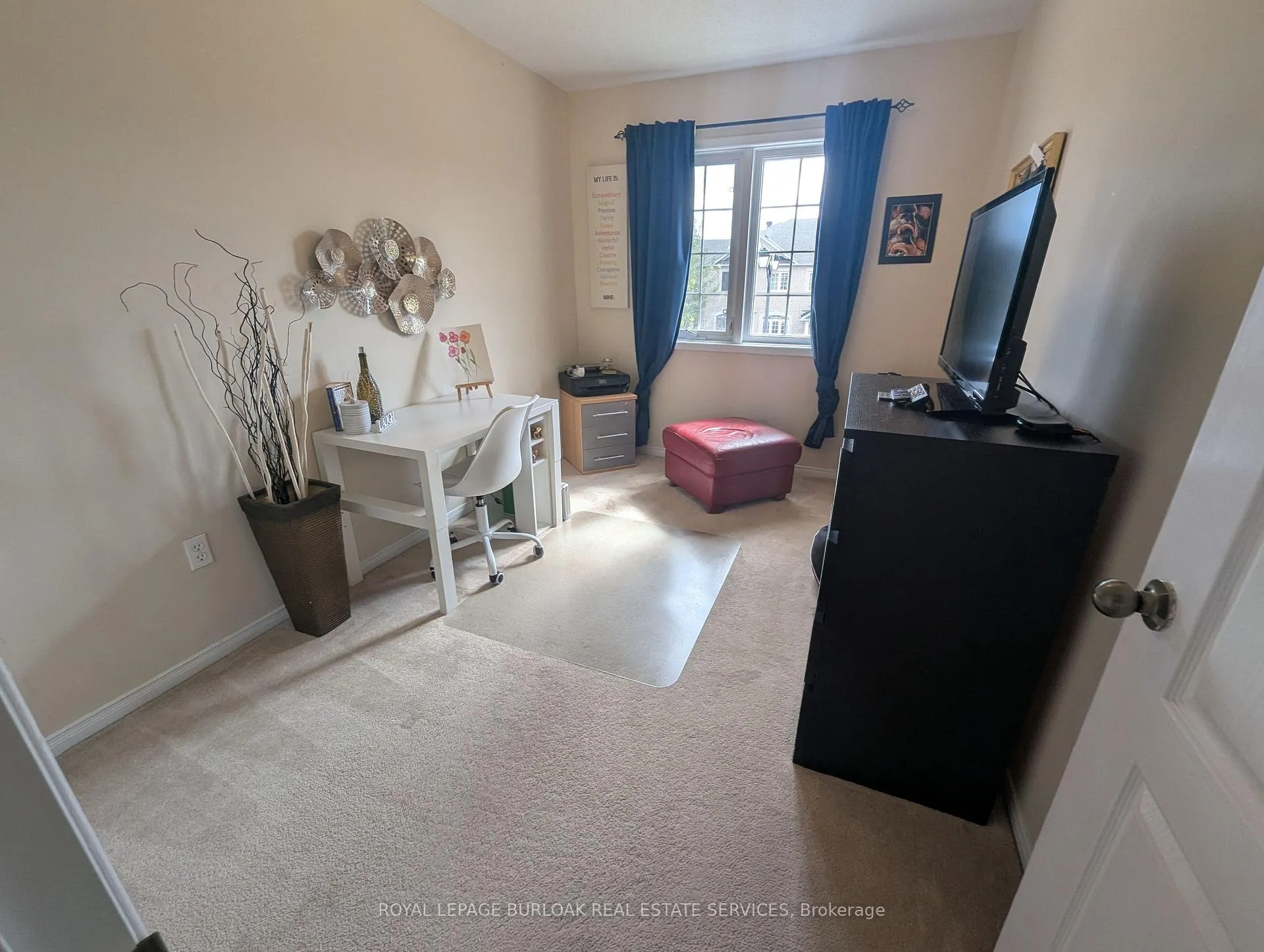 Photo 13 of 2307 Sutton Drive, Burlington, Orchard — HOMEH