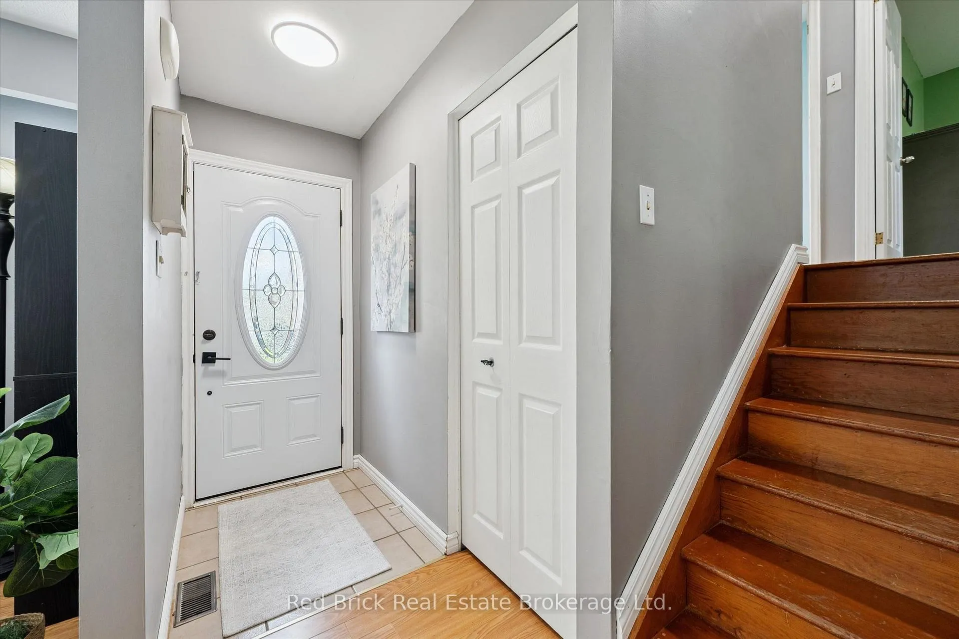 Photo 5 of 25 Hastings Boulevard, Guelph, Grange Road — HOMEH