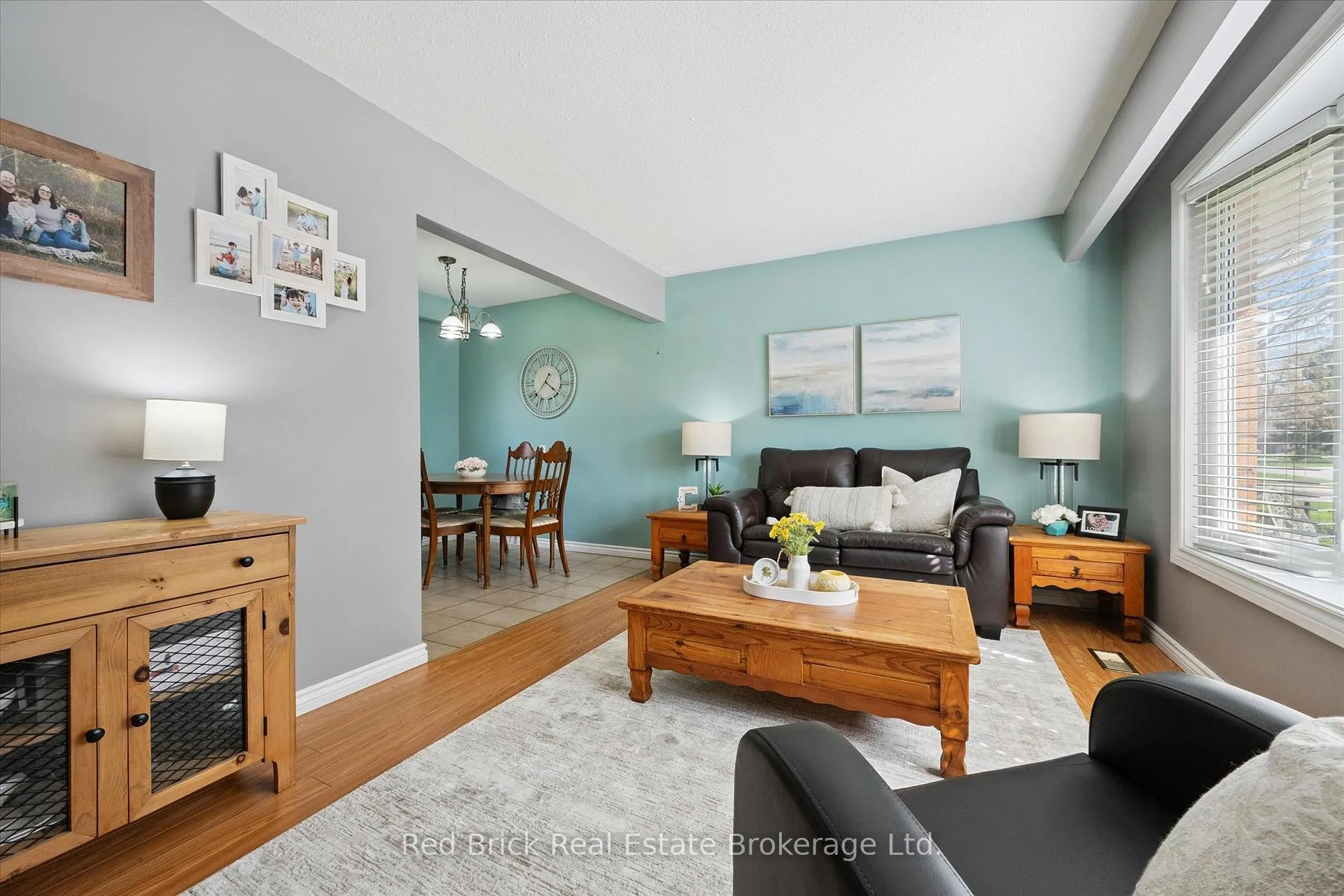 Photo 9 of 25 Hastings Boulevard, Guelph, Grange Road — HOMEH