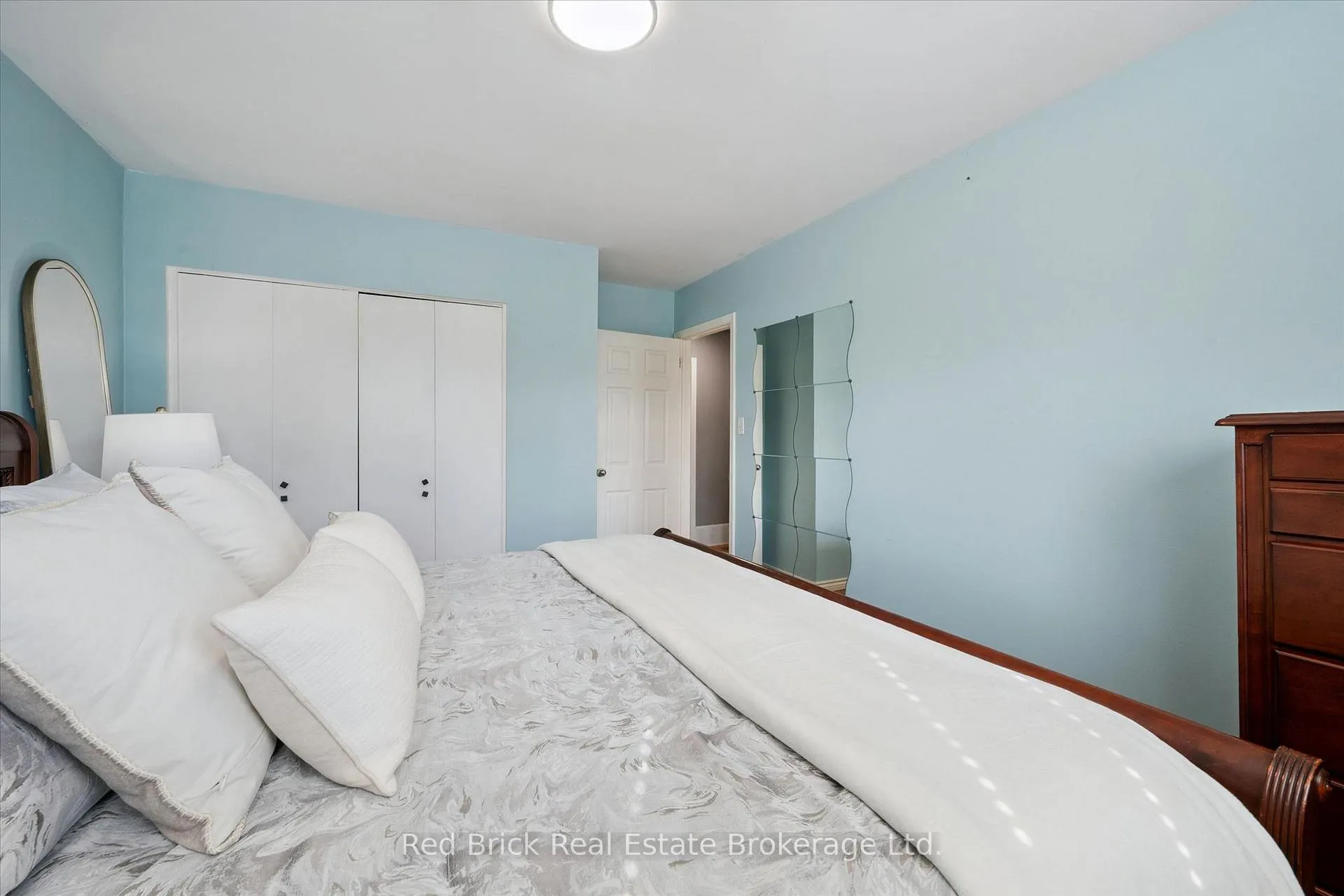 Photo 18 of 25 Hastings Boulevard, Guelph, Grange Road — HOMEH