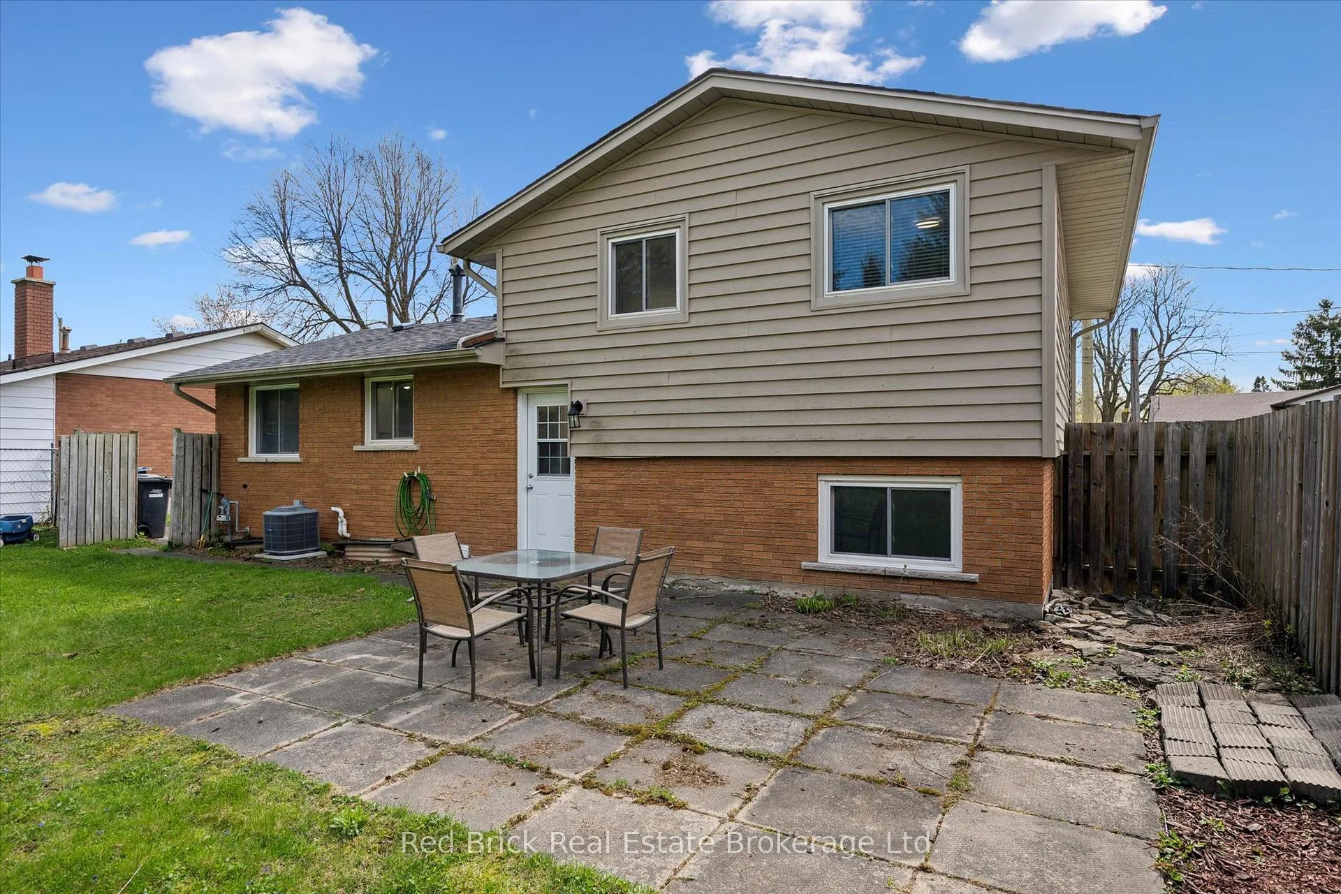 Photo 28 of 25 Hastings Boulevard, Guelph, Grange Road — HOMEH