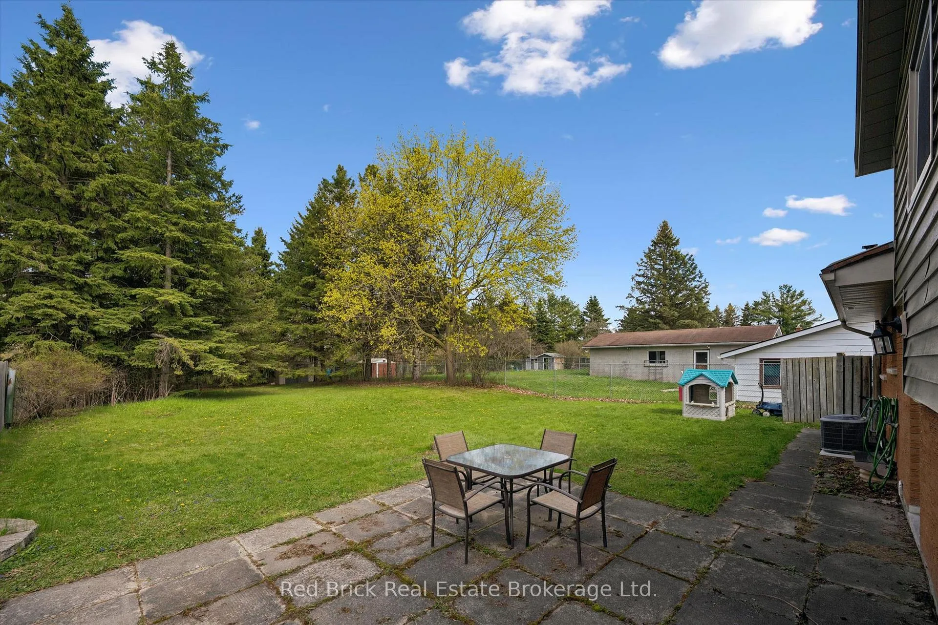 Photo 30 of 25 Hastings Boulevard, Guelph, Grange Road — HOMEH