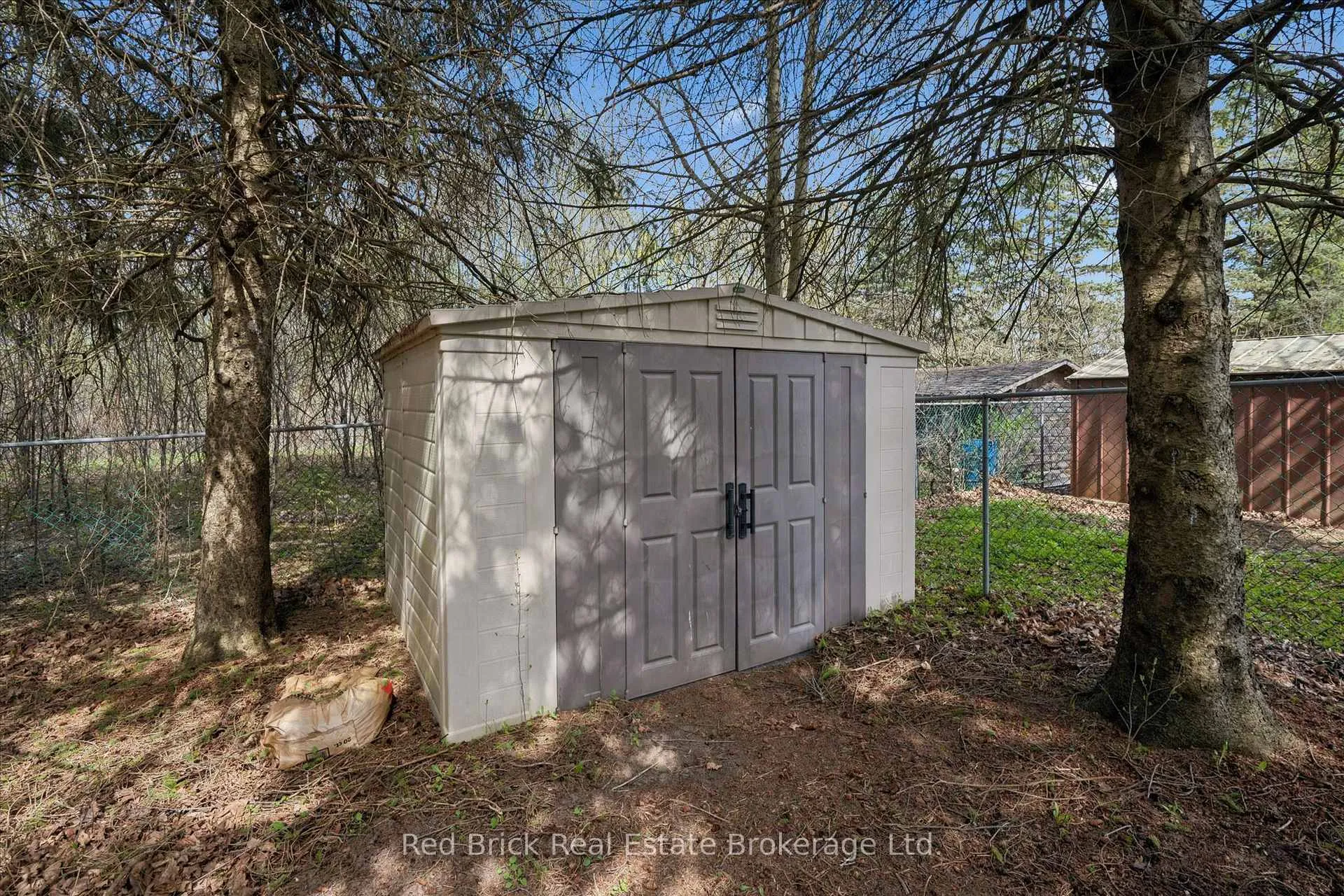 Photo 34 of 25 Hastings Boulevard, Guelph, Grange Road — HOMEH