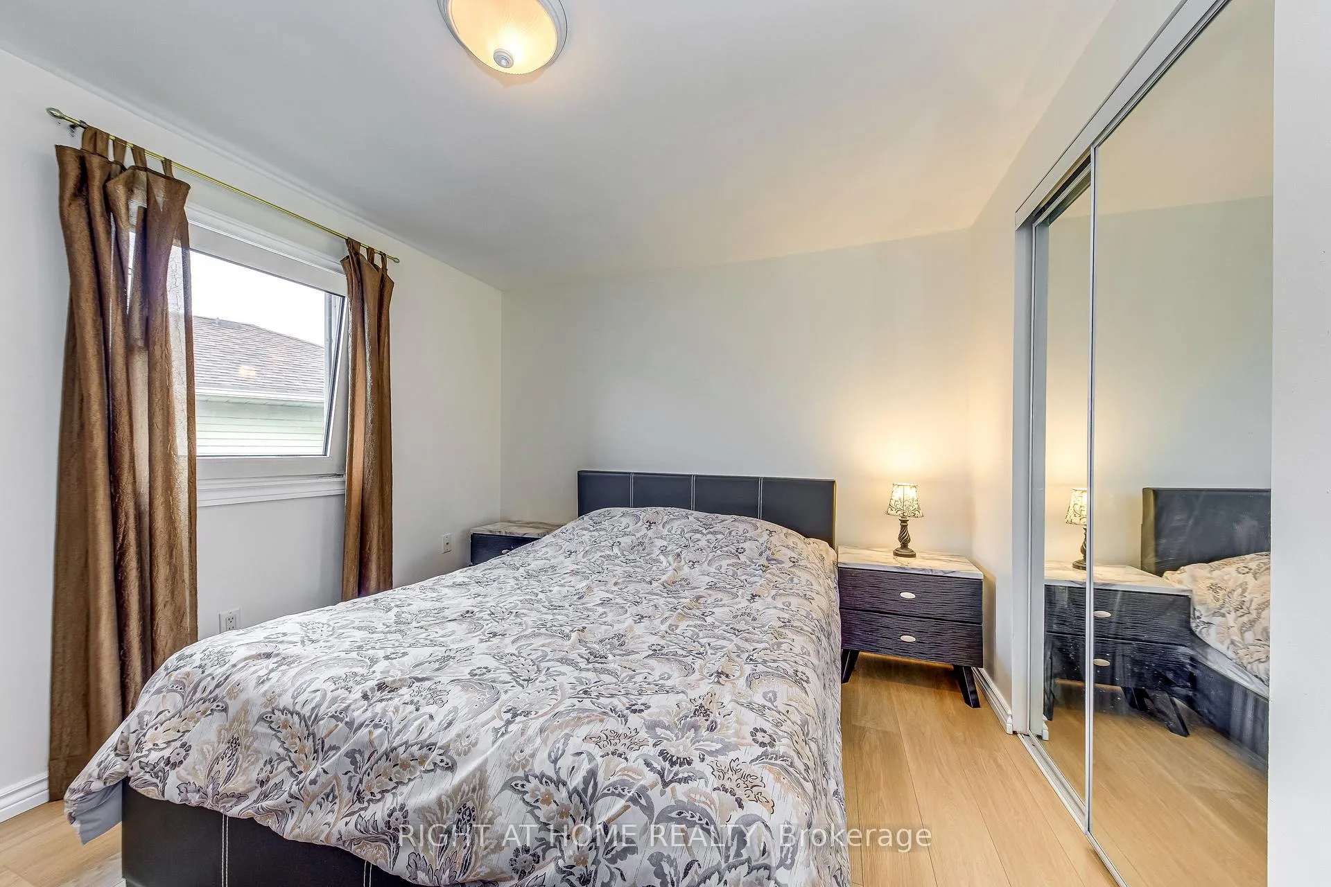 Photo 27 of 3233 Wilmar Crescent, Mississauga, Erin Mills — HOMEH