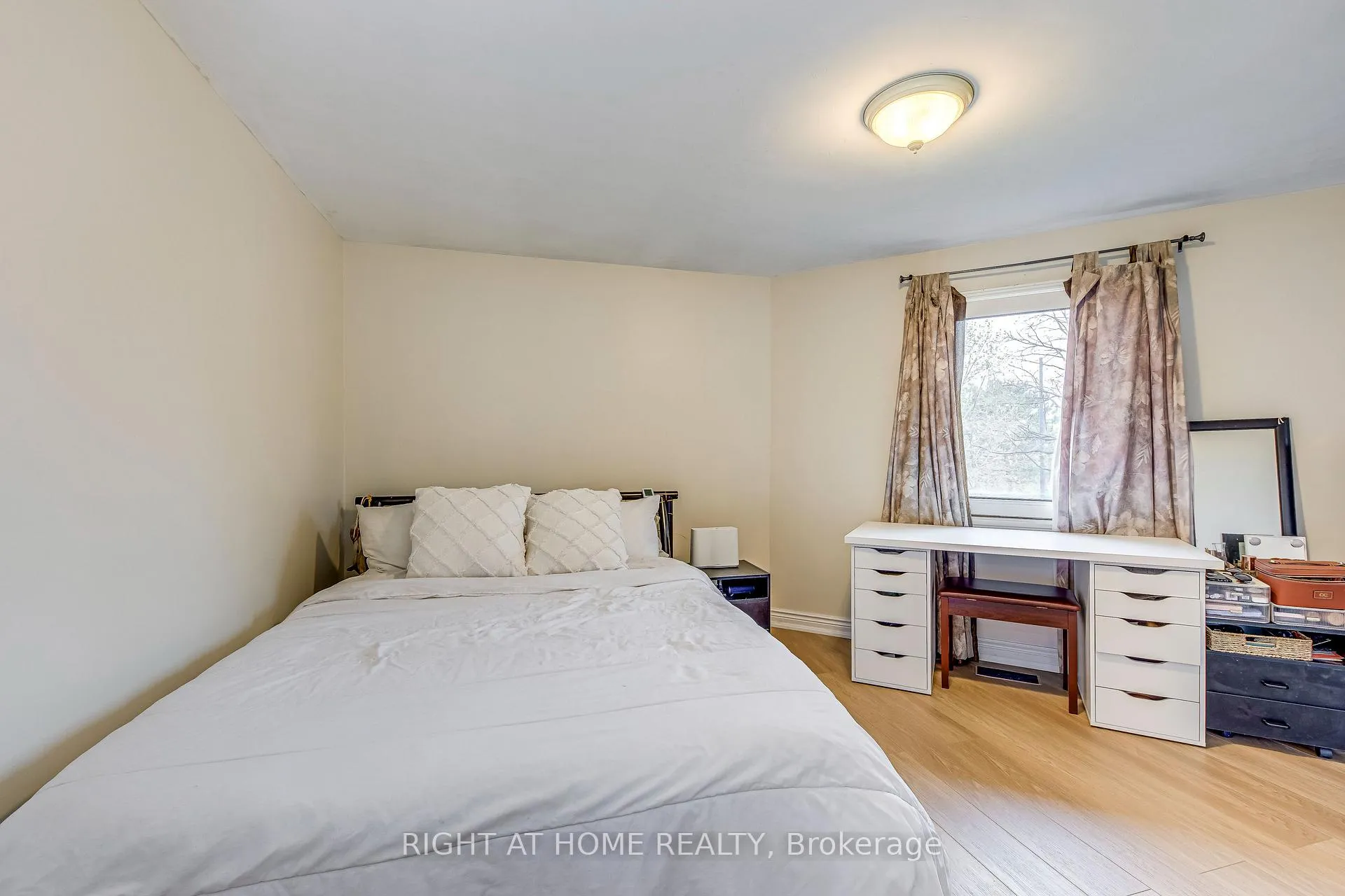 Photo 28 of 3233 Wilmar Crescent, Mississauga, Erin Mills — HOMEH