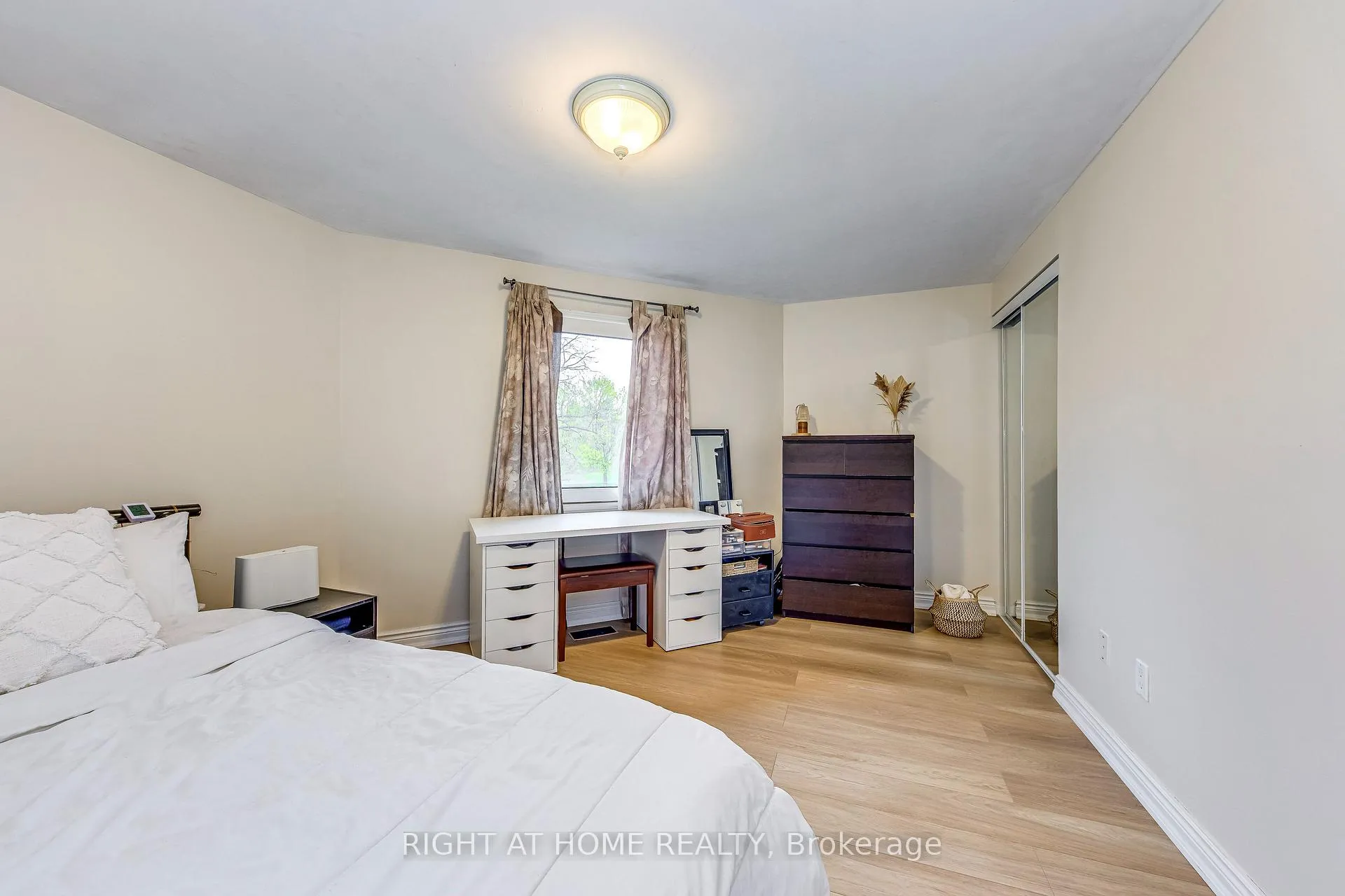 Photo 29 of 3233 Wilmar Crescent, Mississauga, Erin Mills — HOMEH
