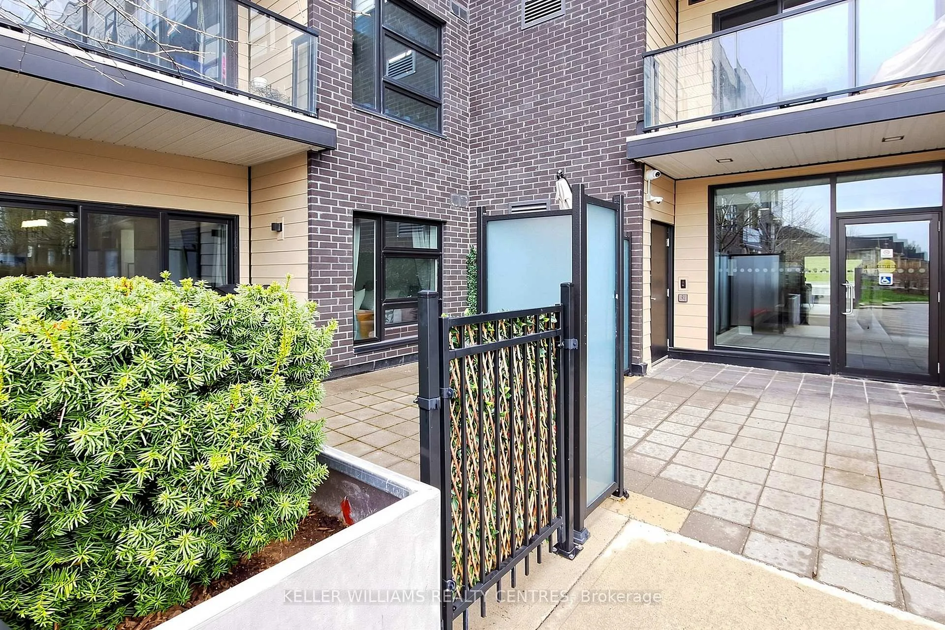 Photo 37 of Unit 101, 555 William Graham Drive, Aurora, Rural Aurora — HOMEH