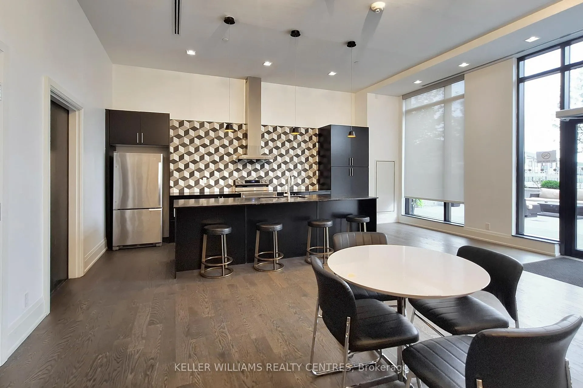 Photo 50 of Unit 101, 555 William Graham Drive, Aurora, Rural Aurora — HOMEH