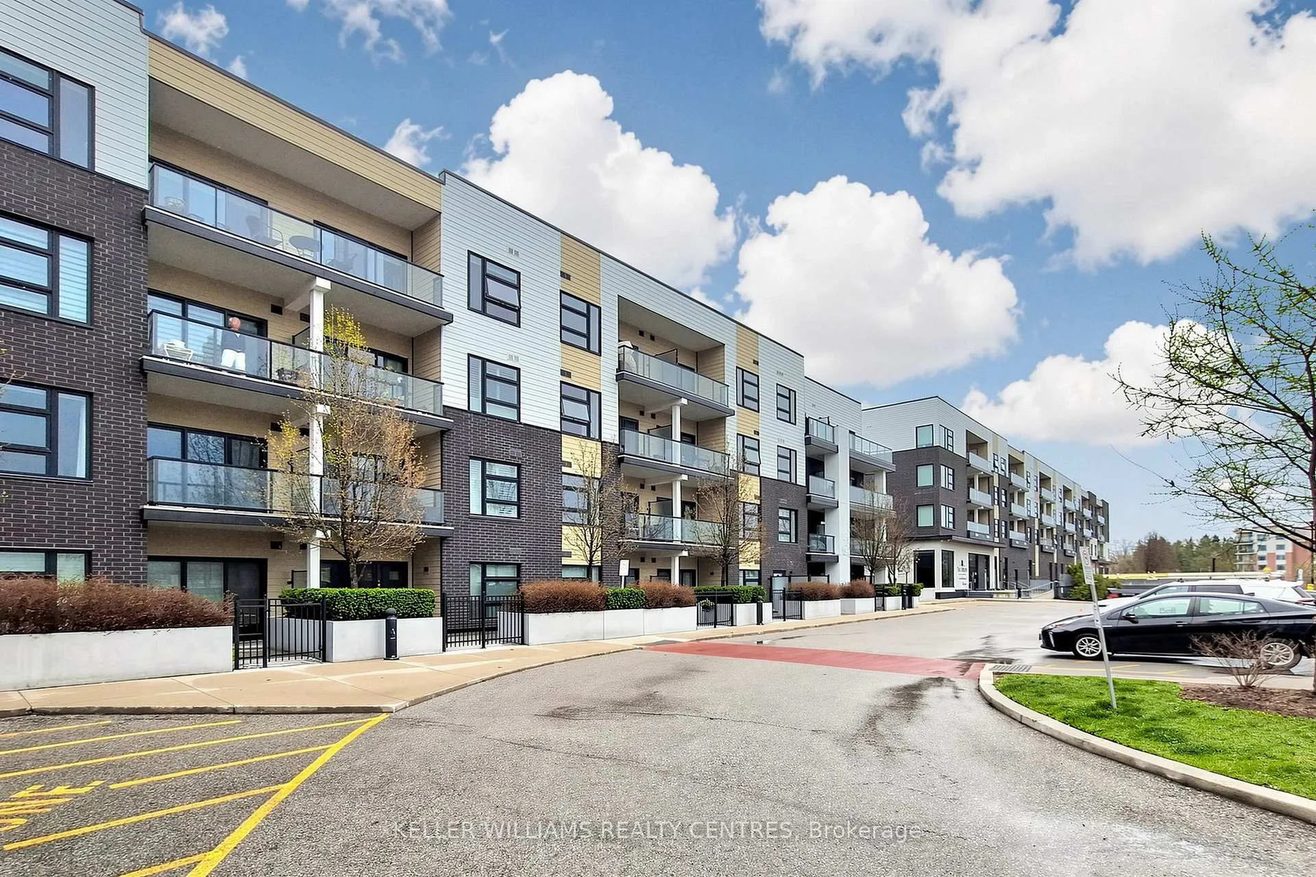Photo 55 of Unit 101, 555 William Graham Drive, Aurora, Rural Aurora — HOMEH