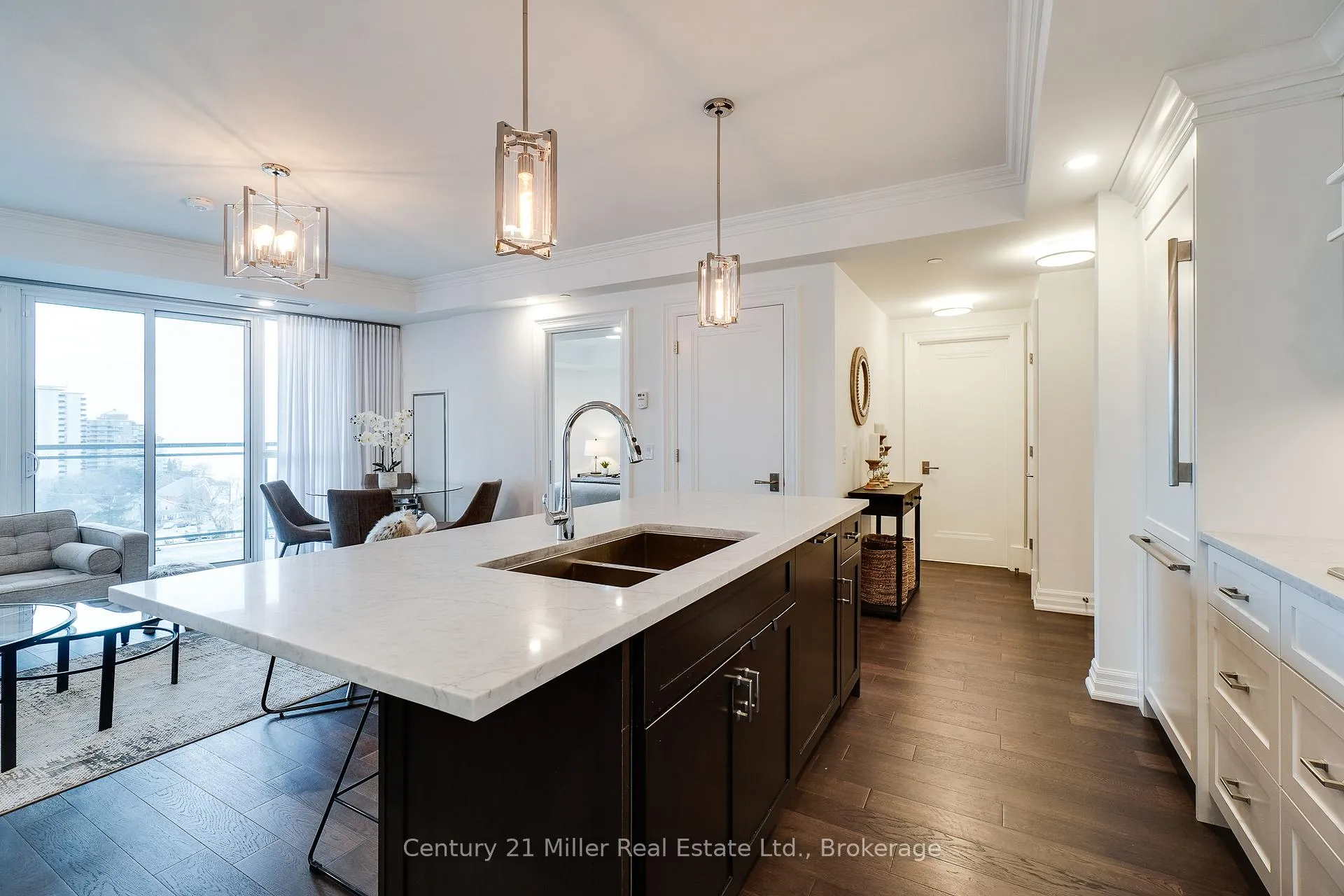 Photo 8 of Unit 802, 2060 Lakeshore Road, Burlington, Brant — HOMEH