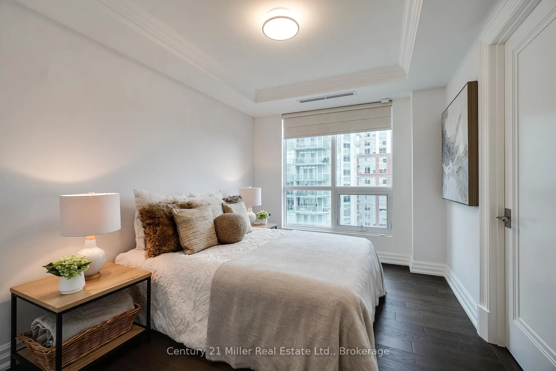 Photo 21 of Unit 802, 2060 Lakeshore Road, Burlington, Brant — HOMEH