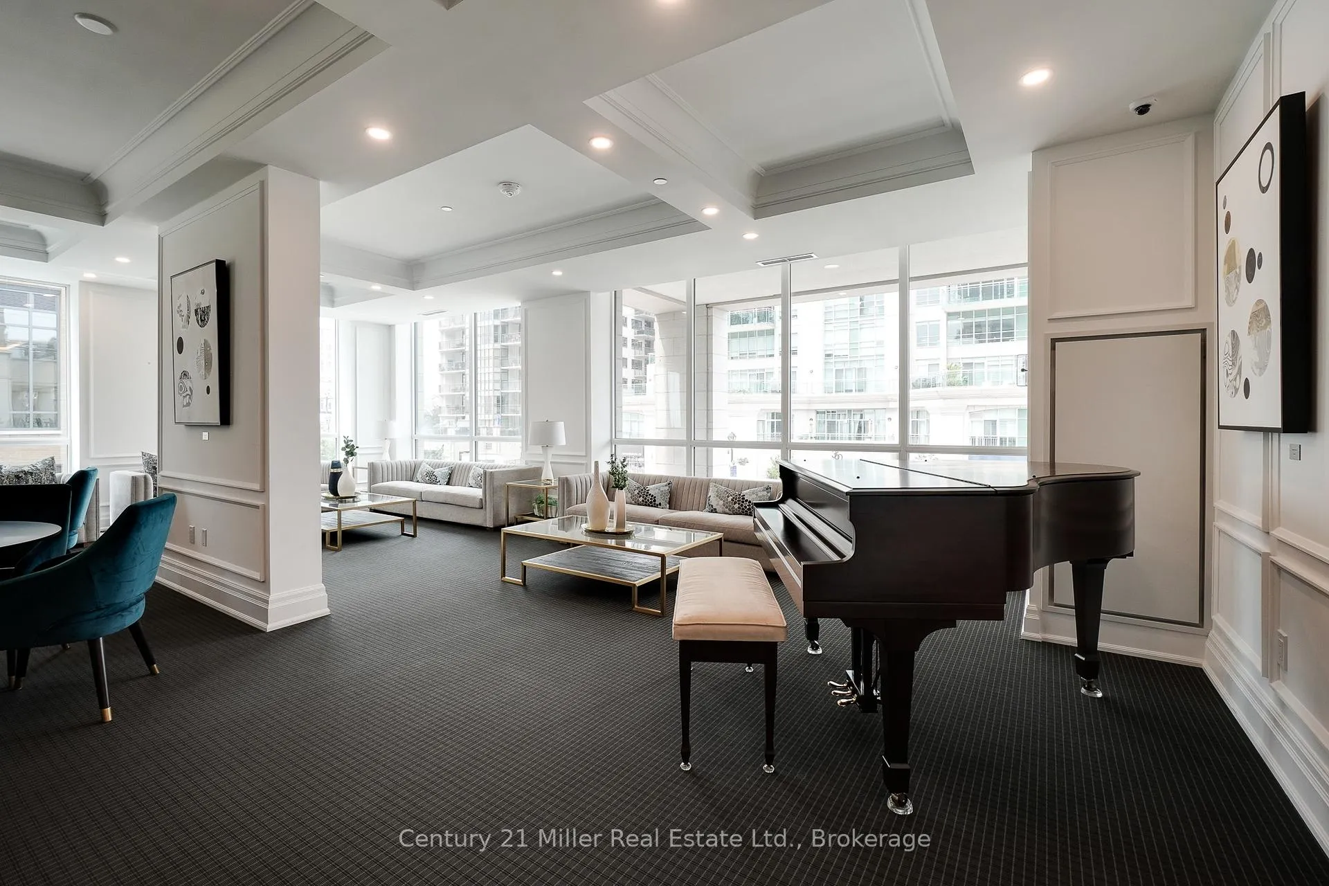 Photo 32 of Unit 802, 2060 Lakeshore Road, Burlington, Brant — HOMEH