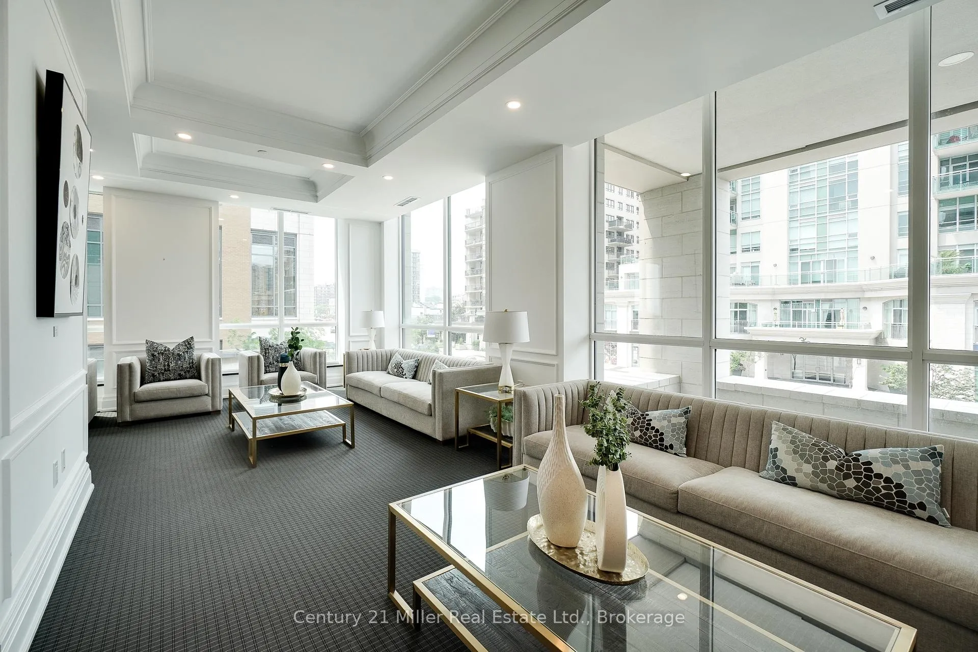 Photo 33 of Unit 802, 2060 Lakeshore Road, Burlington, Brant — HOMEH