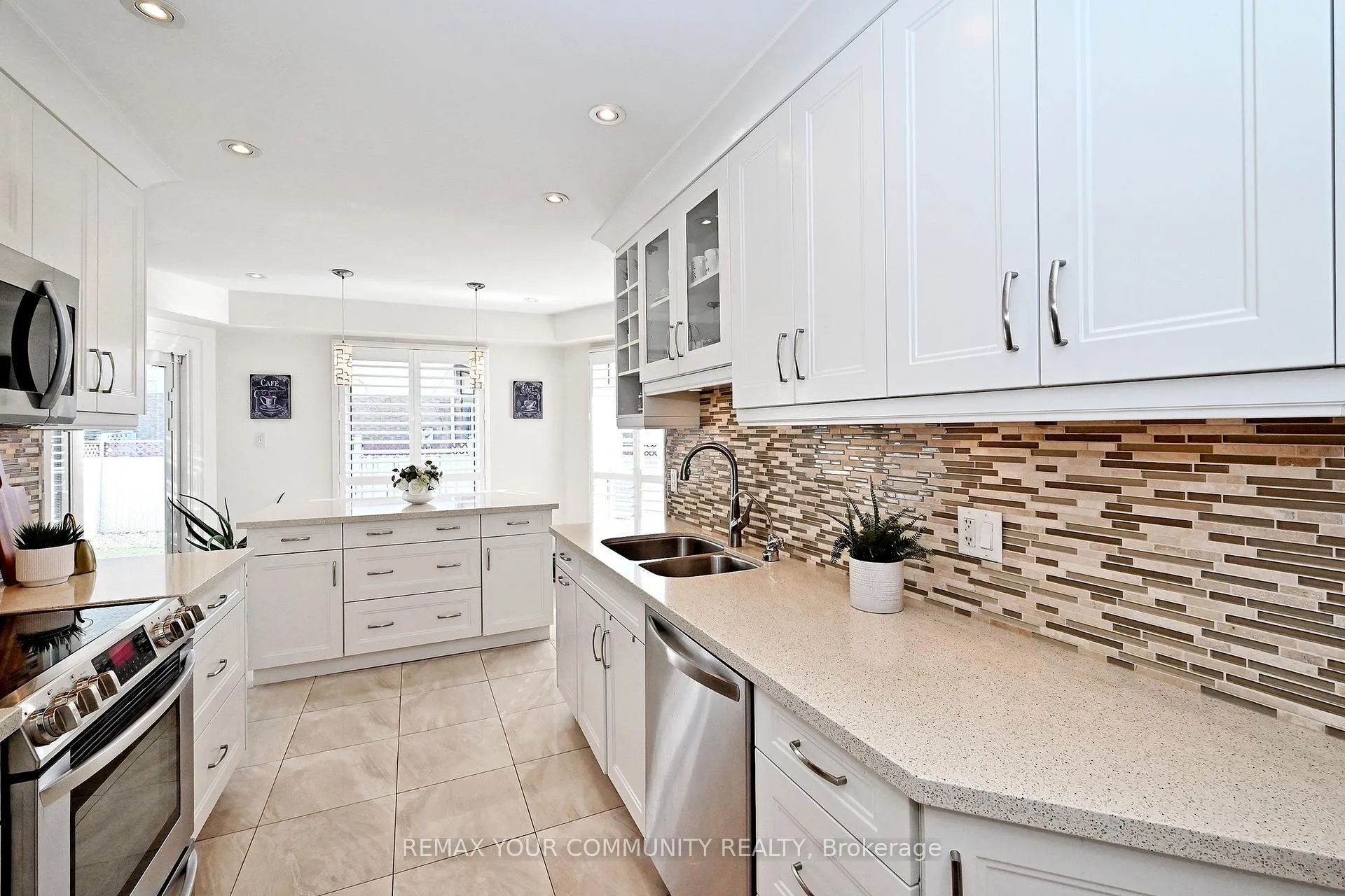 Photo 20 of 47 Reed Drive, Ajax, Central — HOMEH