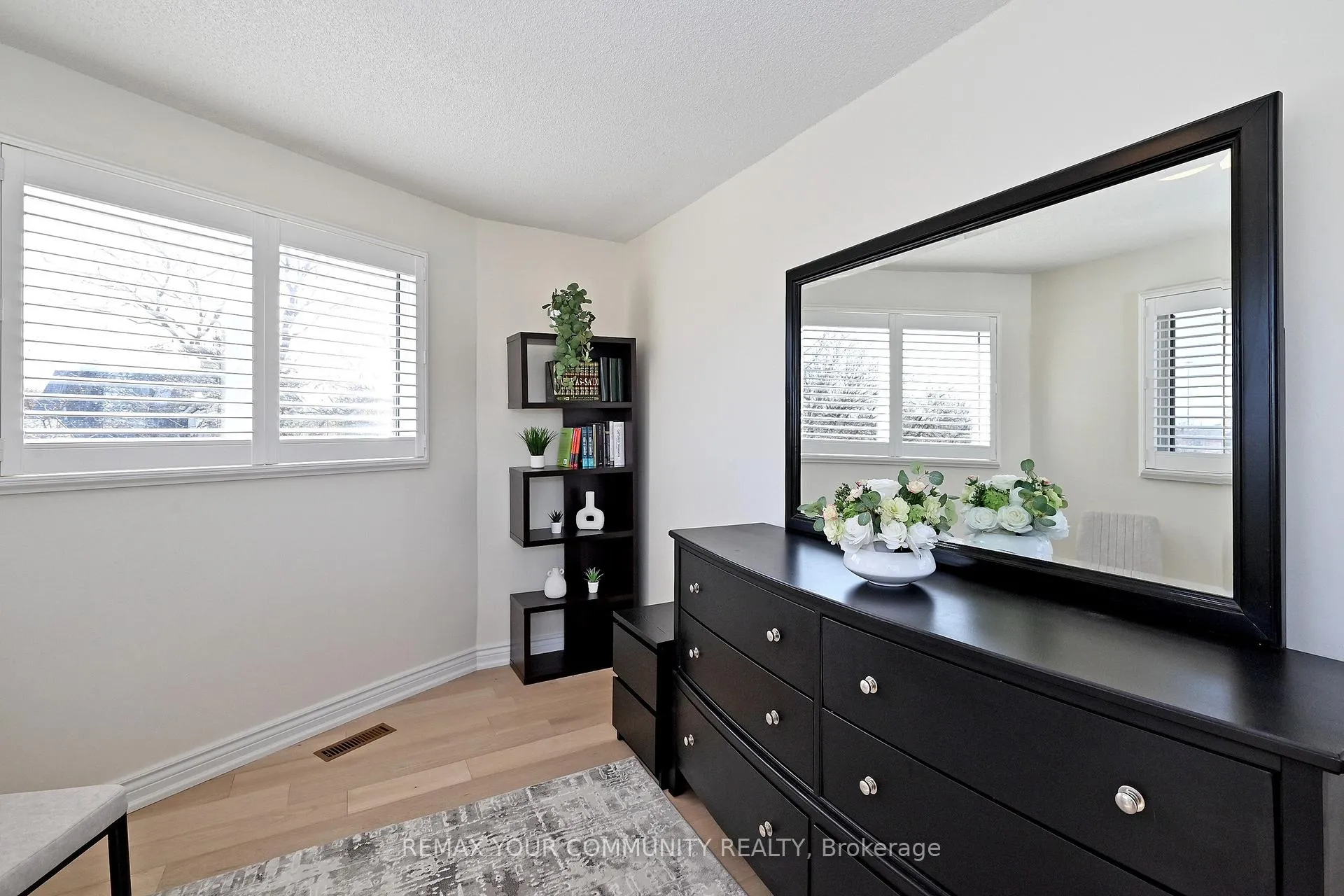 Photo 37 of 47 Reed Drive, Ajax, Central — HOMEH