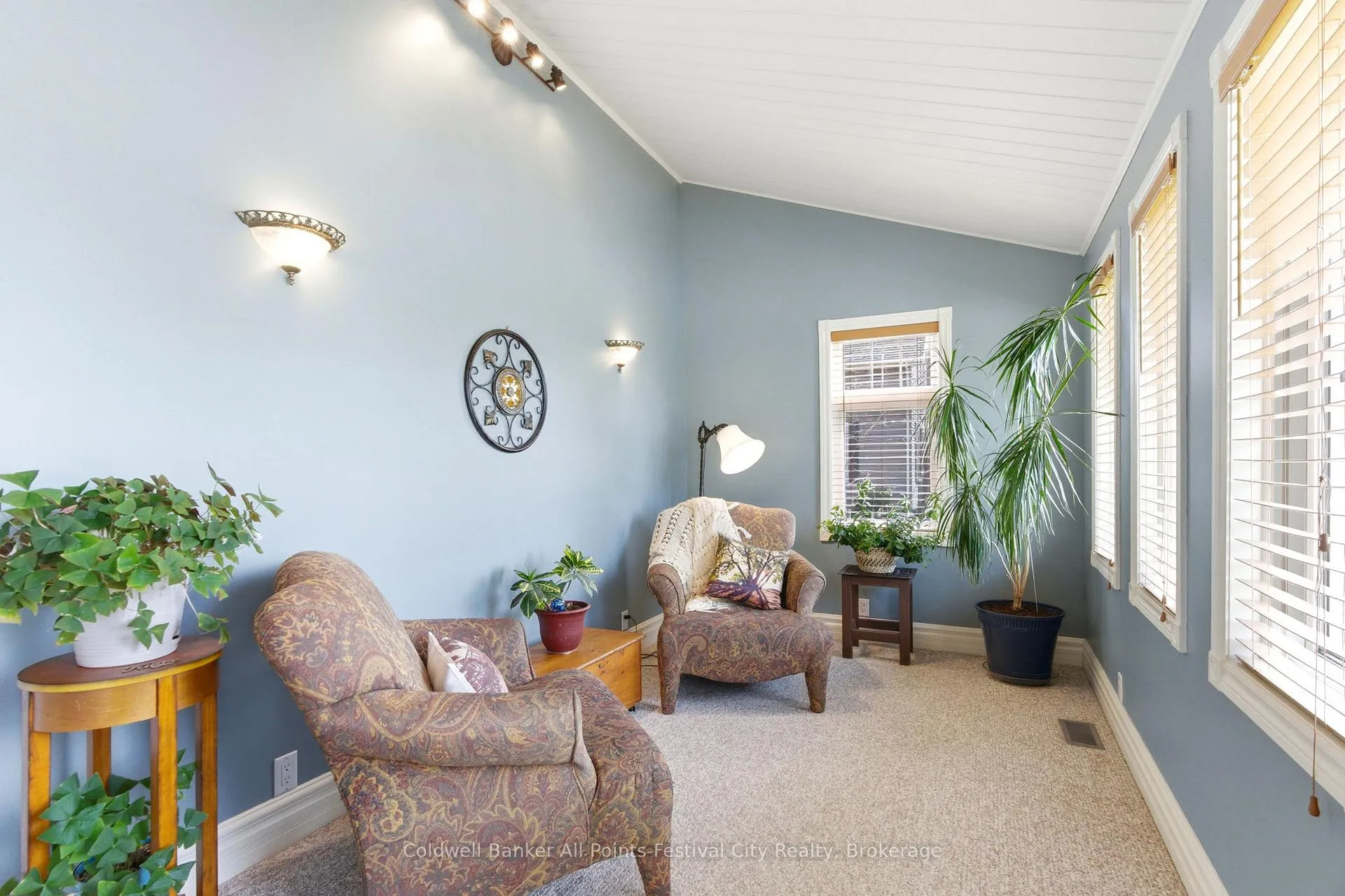 Photo 8 of 213 Warren Street, Goderich, Goderich (Town) — HOMEH