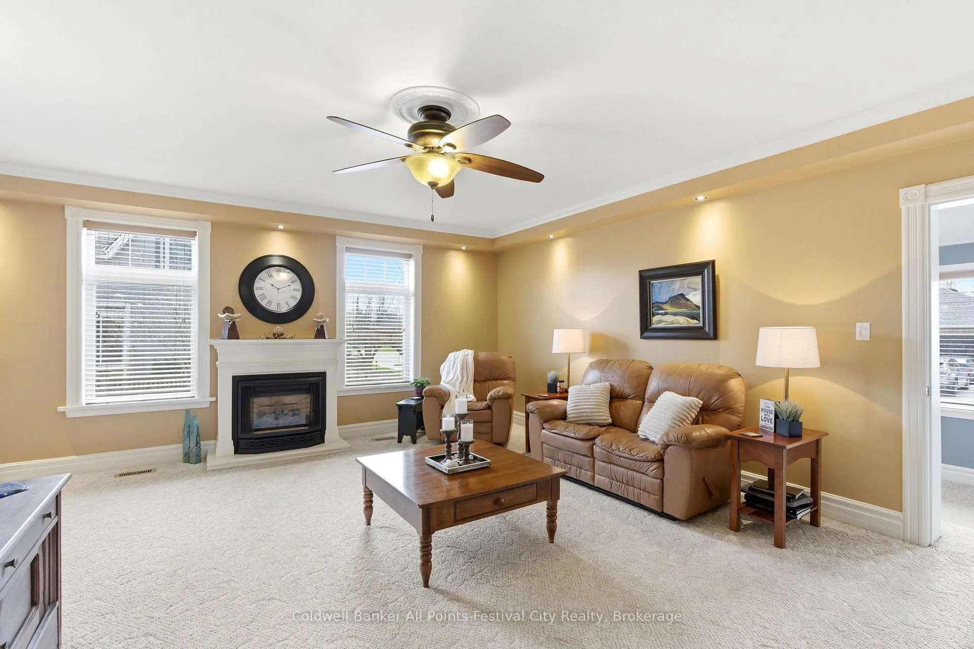 Photo 10 of 213 Warren Street, Goderich, Goderich (Town) — HOMEH