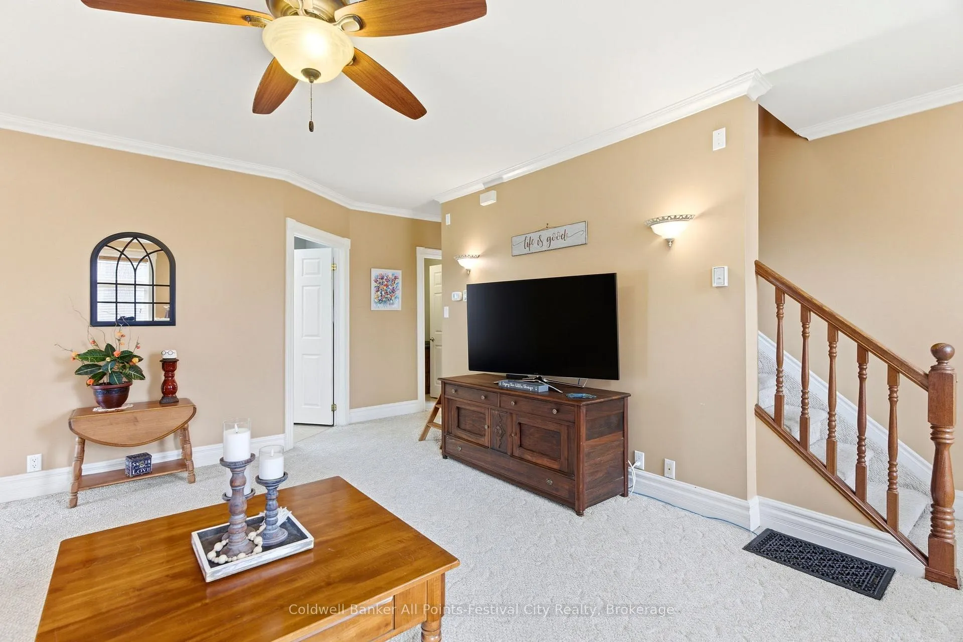 Photo 12 of 213 Warren Street, Goderich, Goderich (Town) — HOMEH