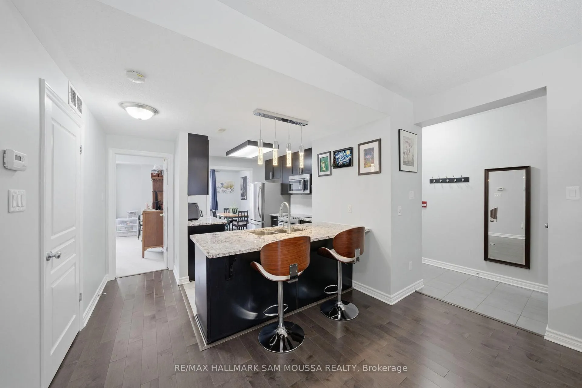 Photo 15 of Unit C, 57 Tayside Private, Ottawa, Barrhaven - Longfields — HOMEH