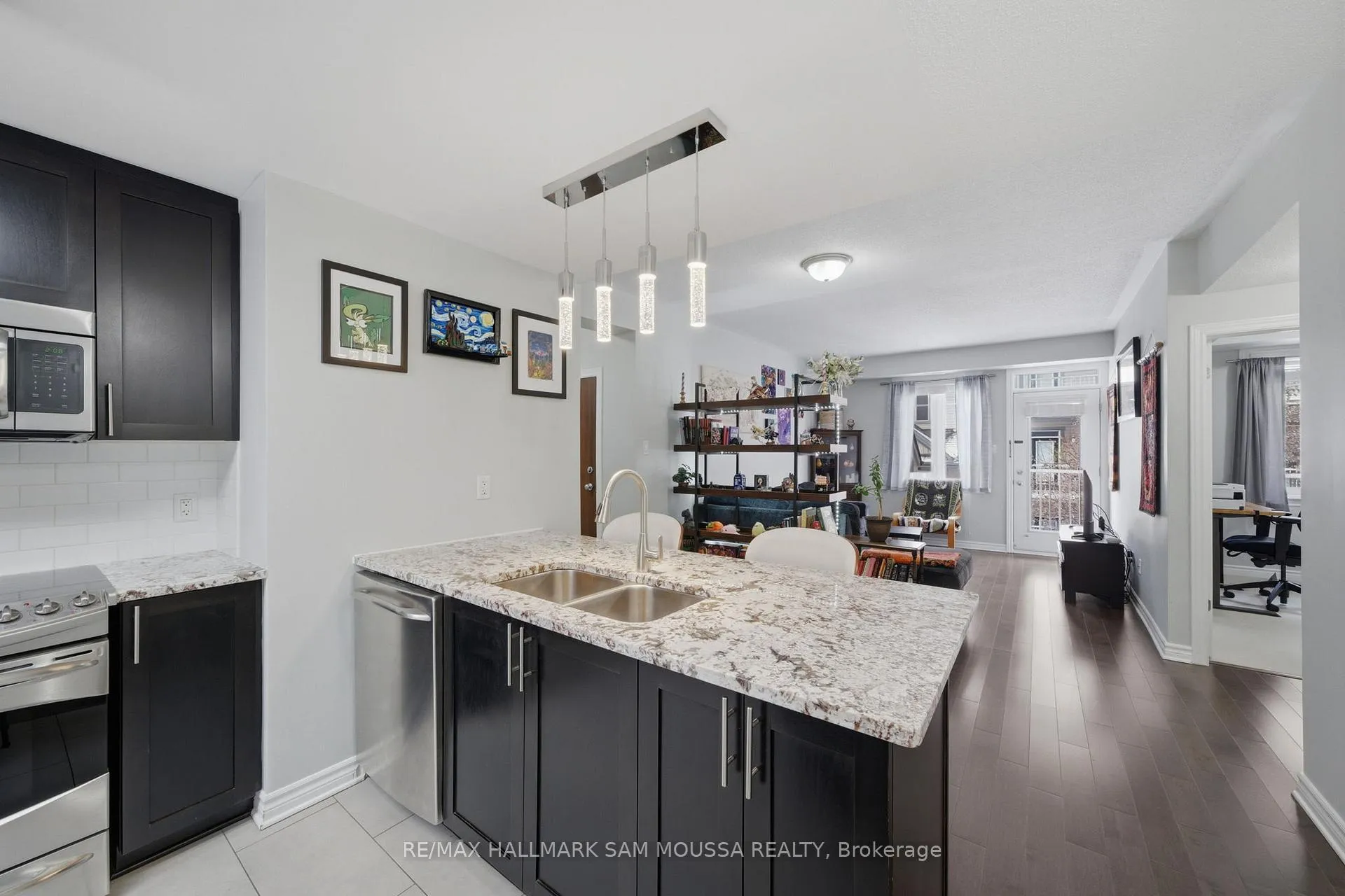 Photo 16 of Unit C, 57 Tayside Private, Ottawa, Barrhaven - Longfields — HOMEH