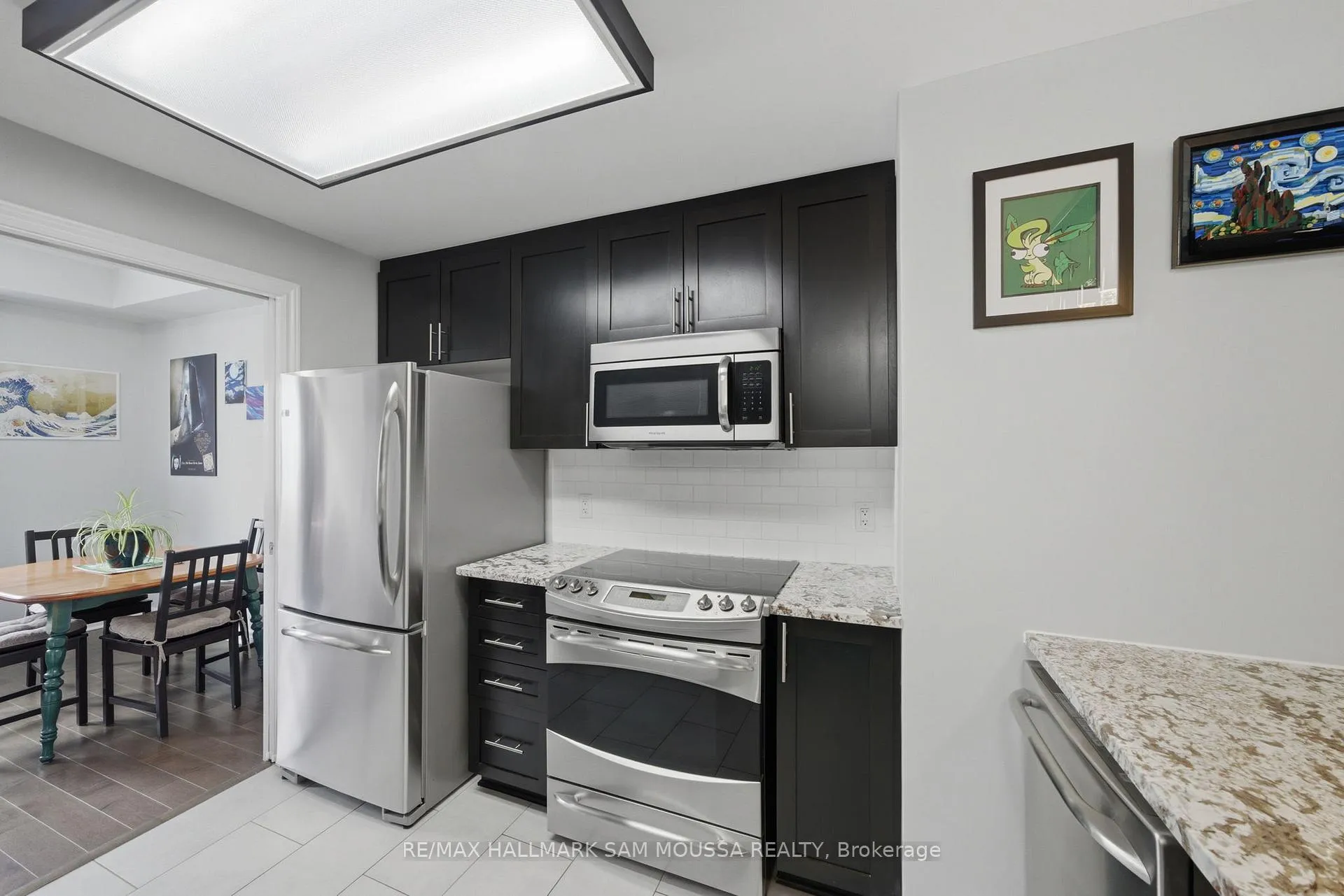 Photo 17 of Unit C, 57 Tayside Private, Ottawa, Barrhaven - Longfields — HOMEH