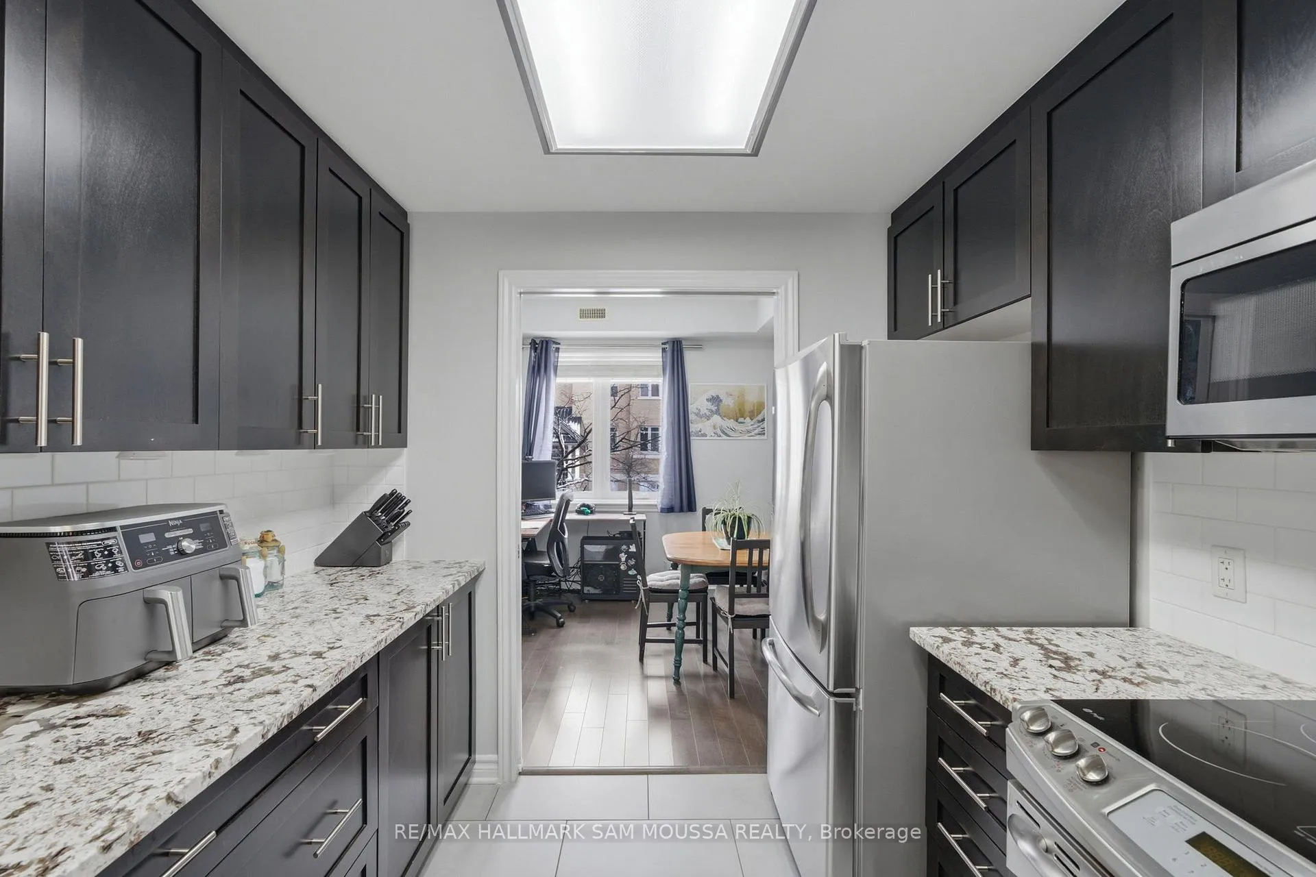 Photo 18 of Unit C, 57 Tayside Private, Ottawa, Barrhaven - Longfields — HOMEH