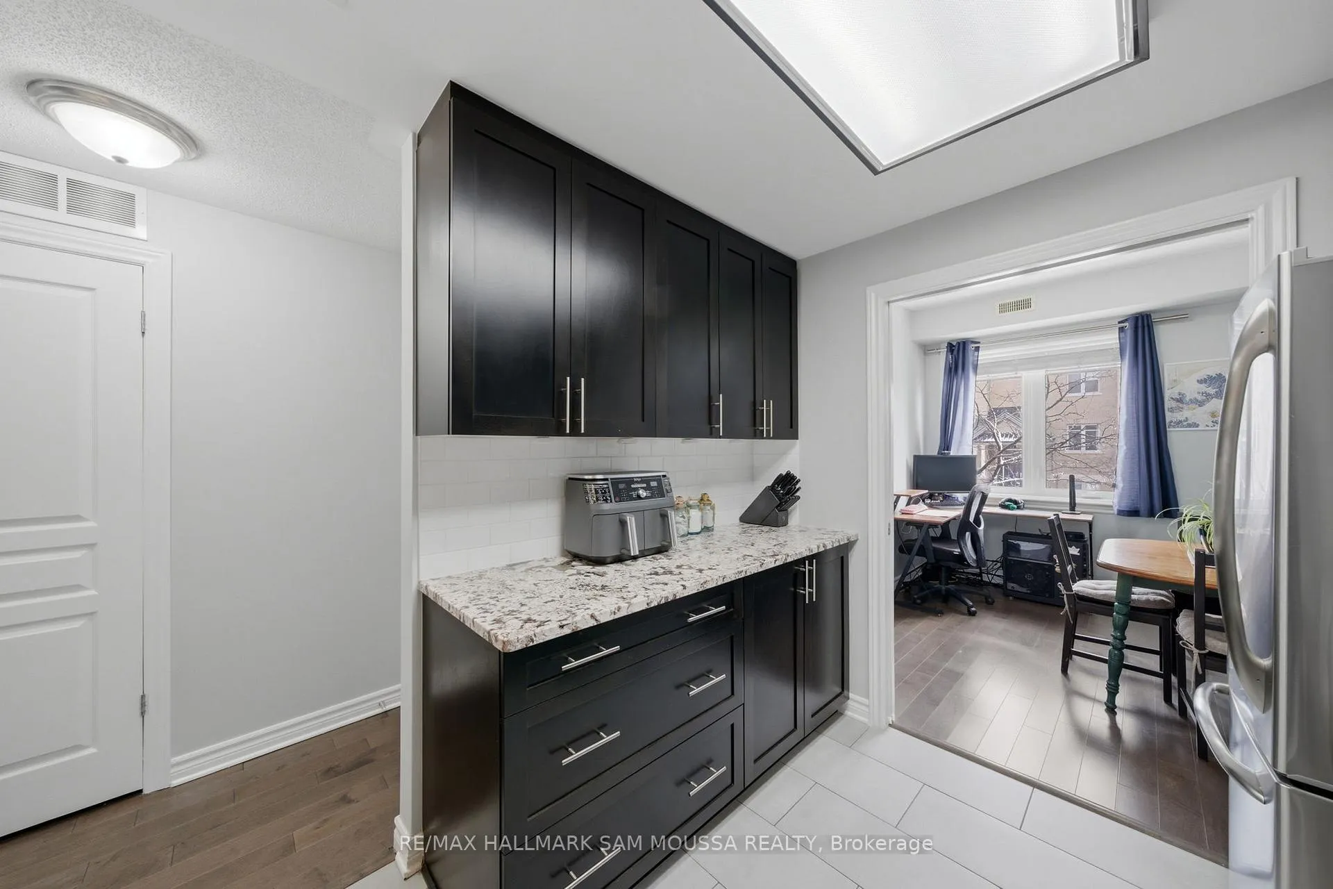 Photo 19 of Unit C, 57 Tayside Private, Ottawa, Barrhaven - Longfields — HOMEH