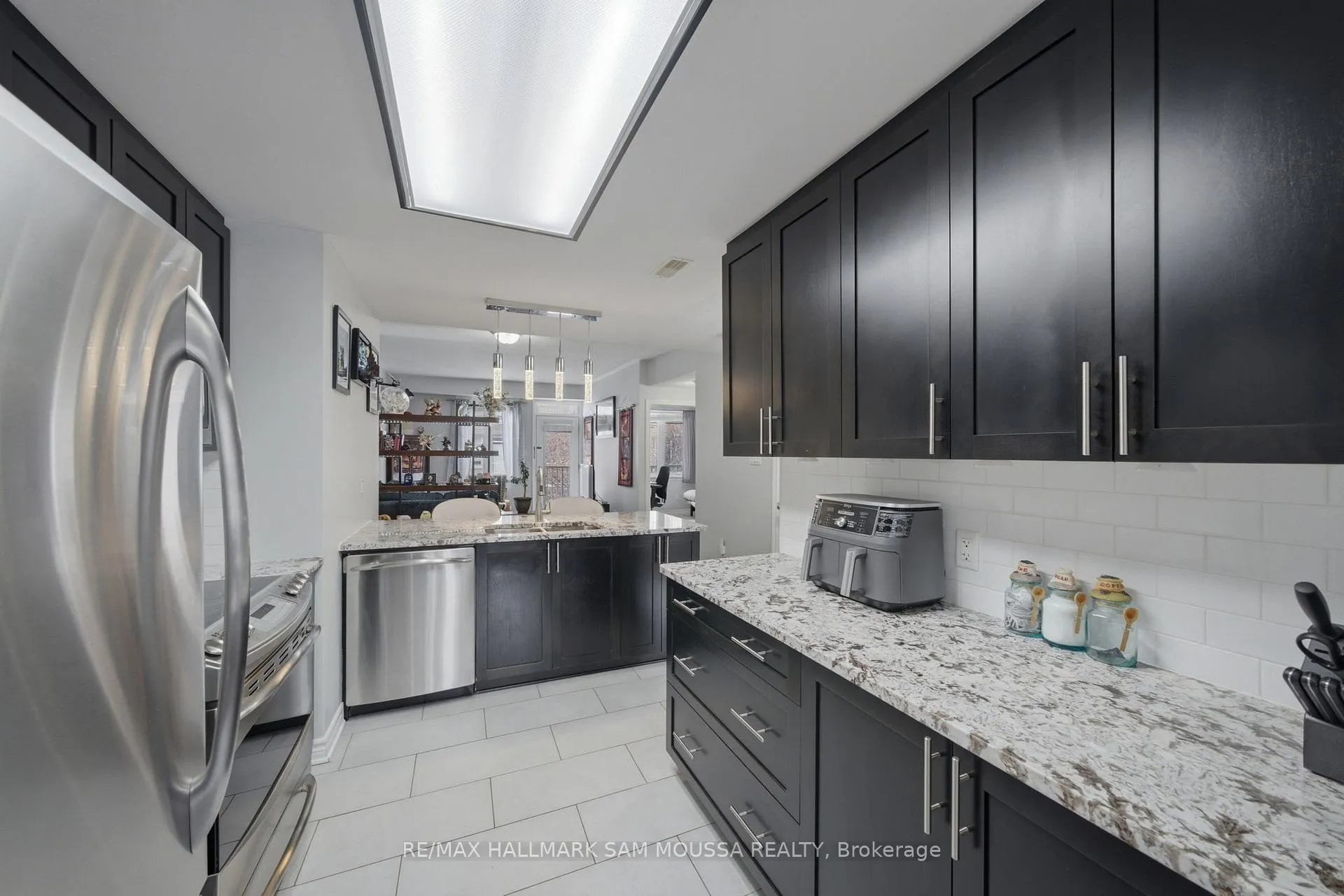 Photo 21 of Unit C, 57 Tayside Private, Ottawa, Barrhaven - Longfields — HOMEH