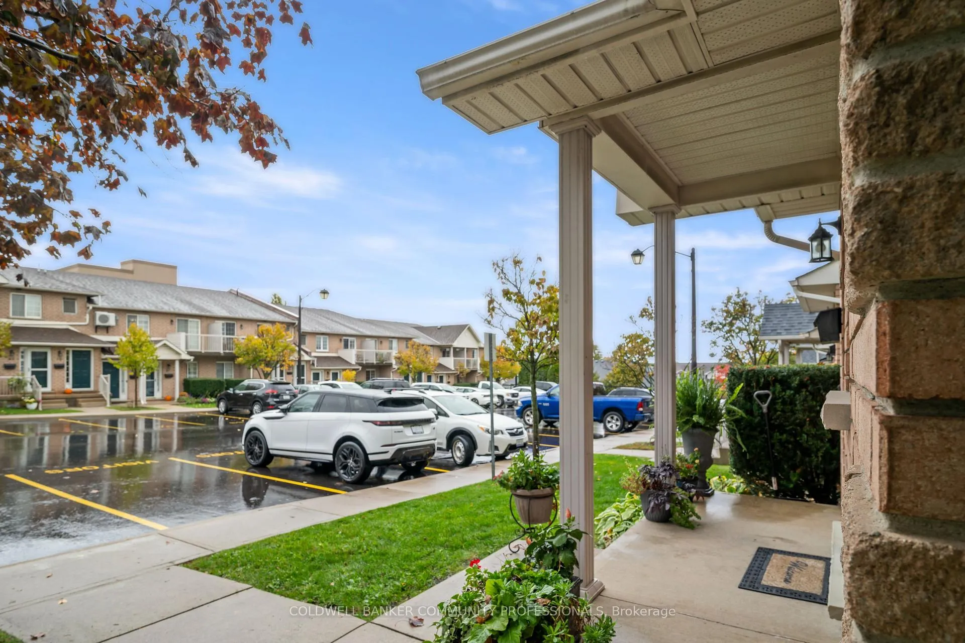 Photo 4 of Unit 45, 2737 King Street E, Hamilton, Greenford — HOMEH