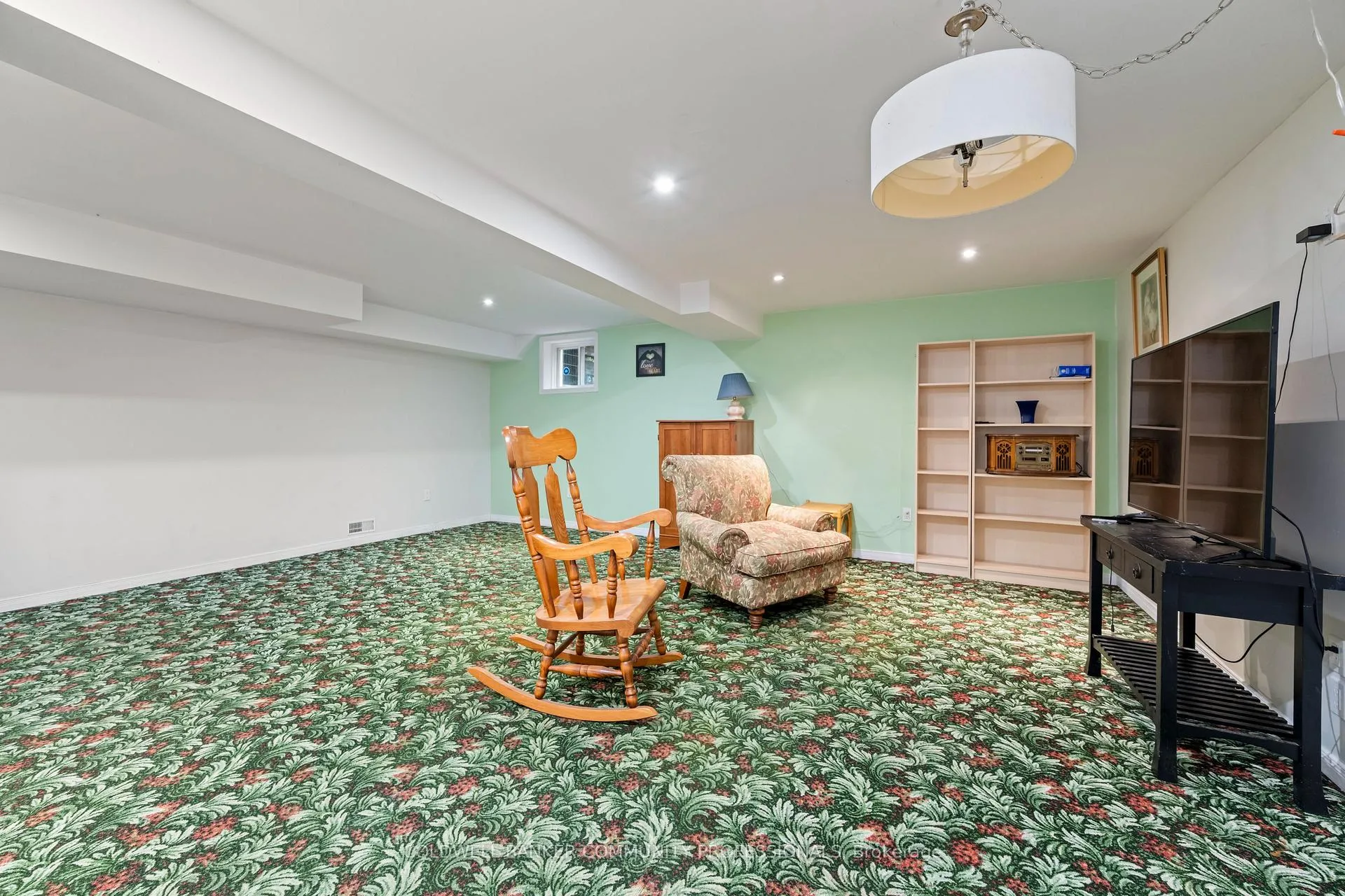 Photo 39 of Unit 45, 2737 King Street E, Hamilton, Greenford — HOMEH