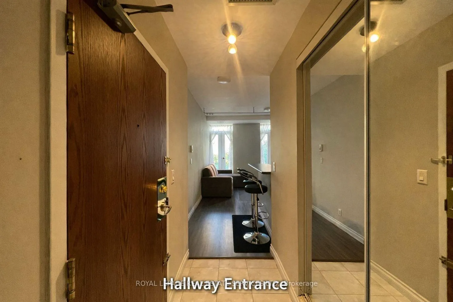 Photo 9 of Unit 302, 135 Maitland Street, Toronto, Church-Yonge Corridor — HOMEH