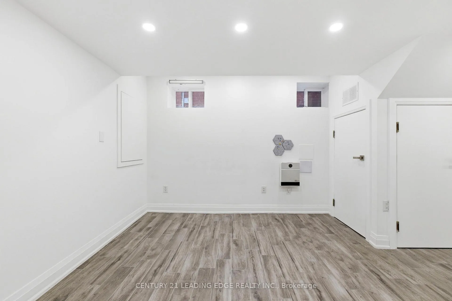 Photo 15 of 173 Cedric Avenue, Toronto, Oakwood Village — HOMEH