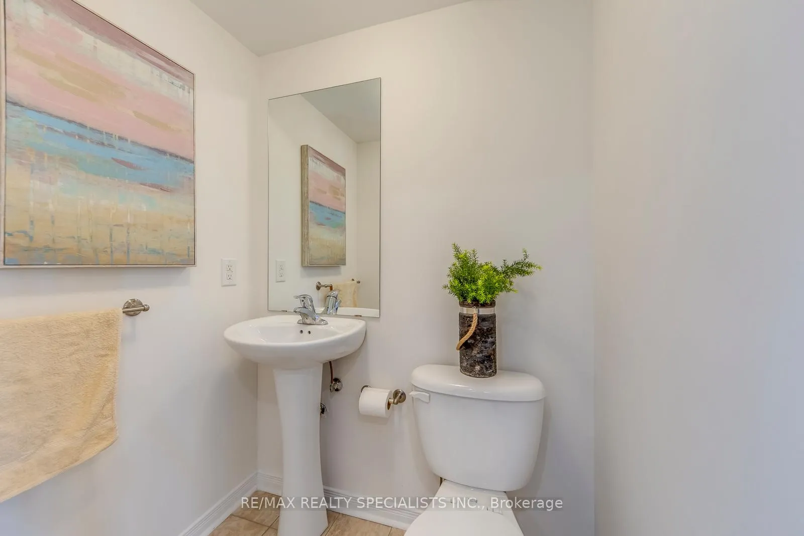 Photo 29 of 755 Candlestick Circle, Mississauga, Hurontario — HOMEH