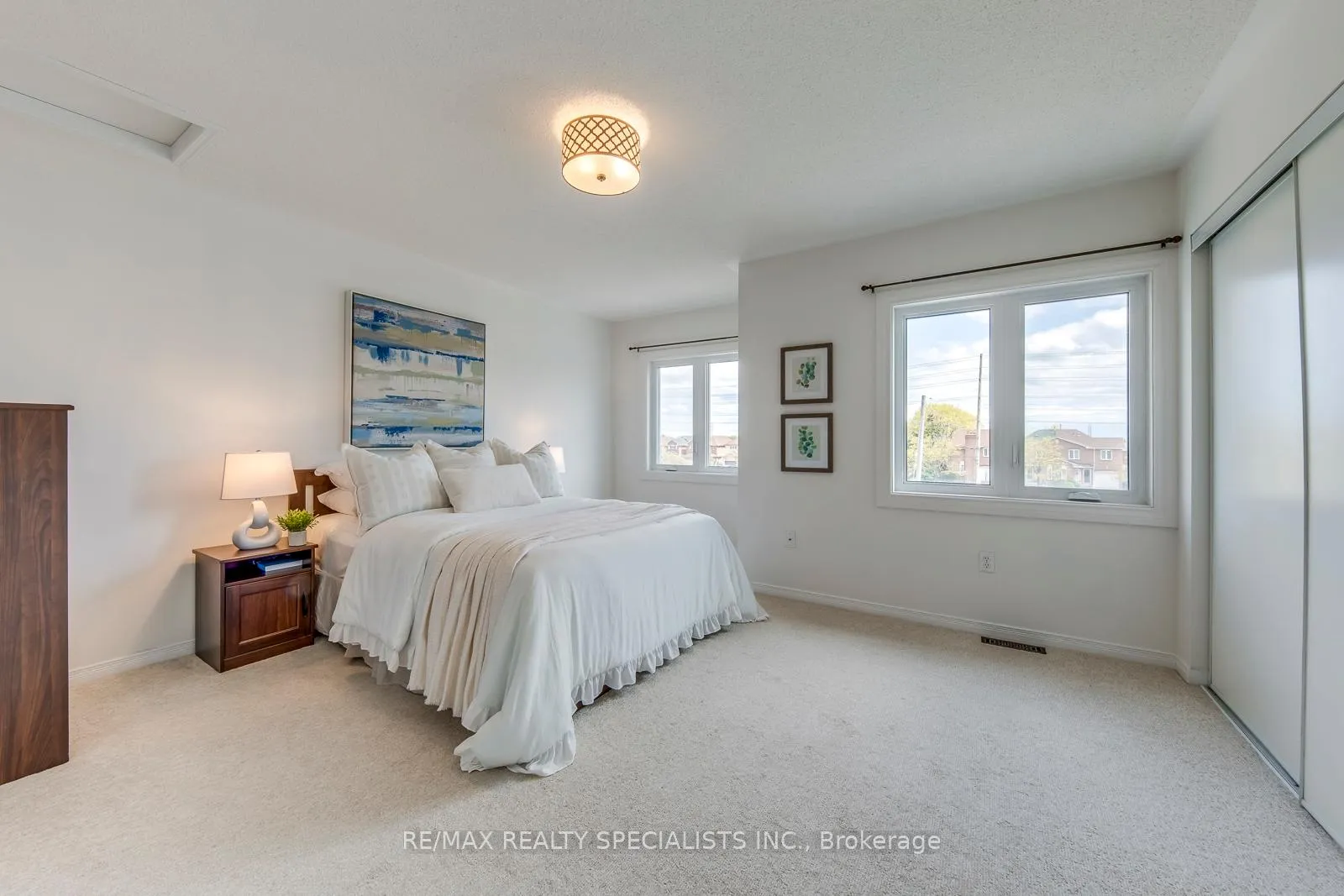 Photo 31 of 755 Candlestick Circle, Mississauga, Hurontario — HOMEH