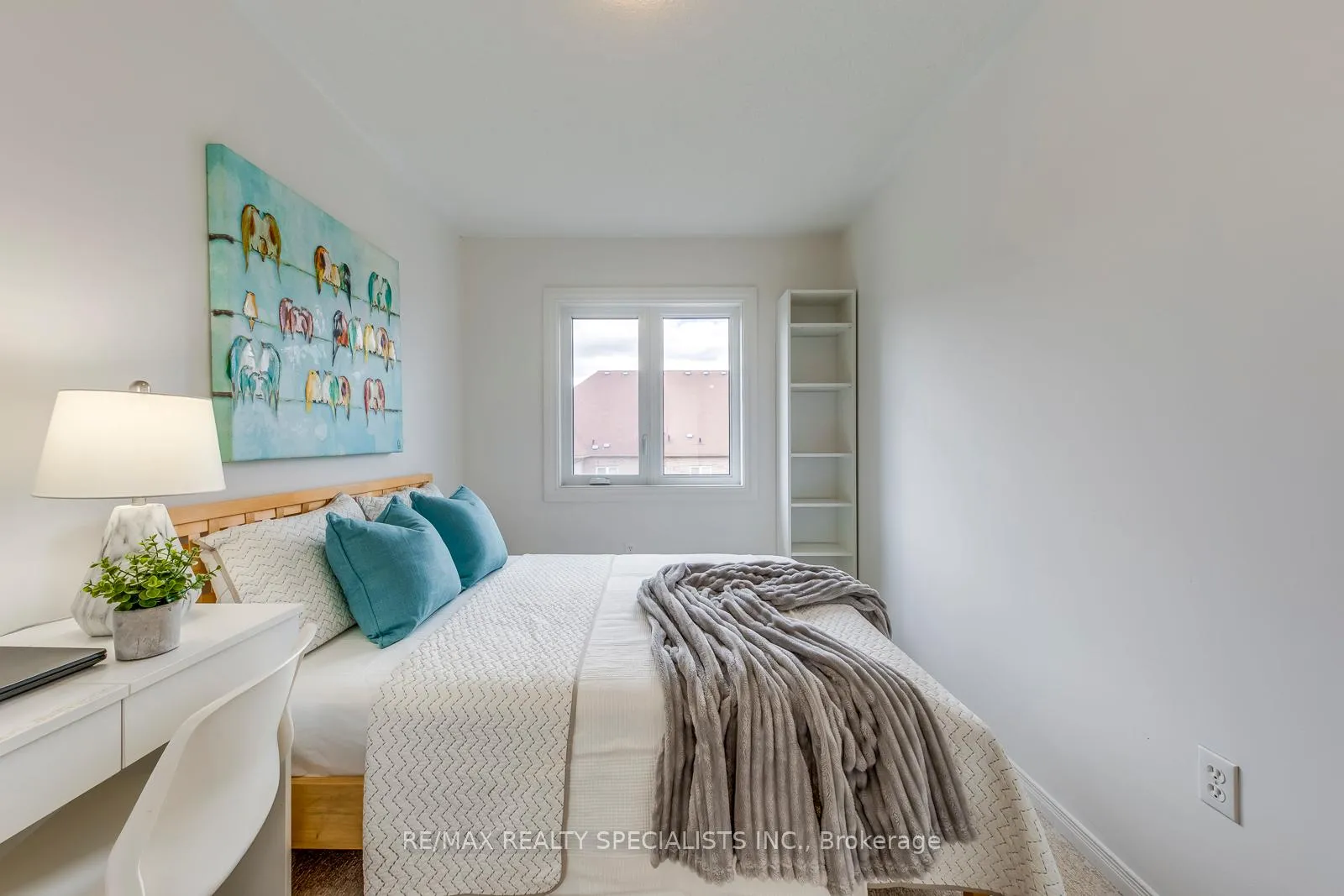 Photo 36 of 755 Candlestick Circle, Mississauga, Hurontario — HOMEH