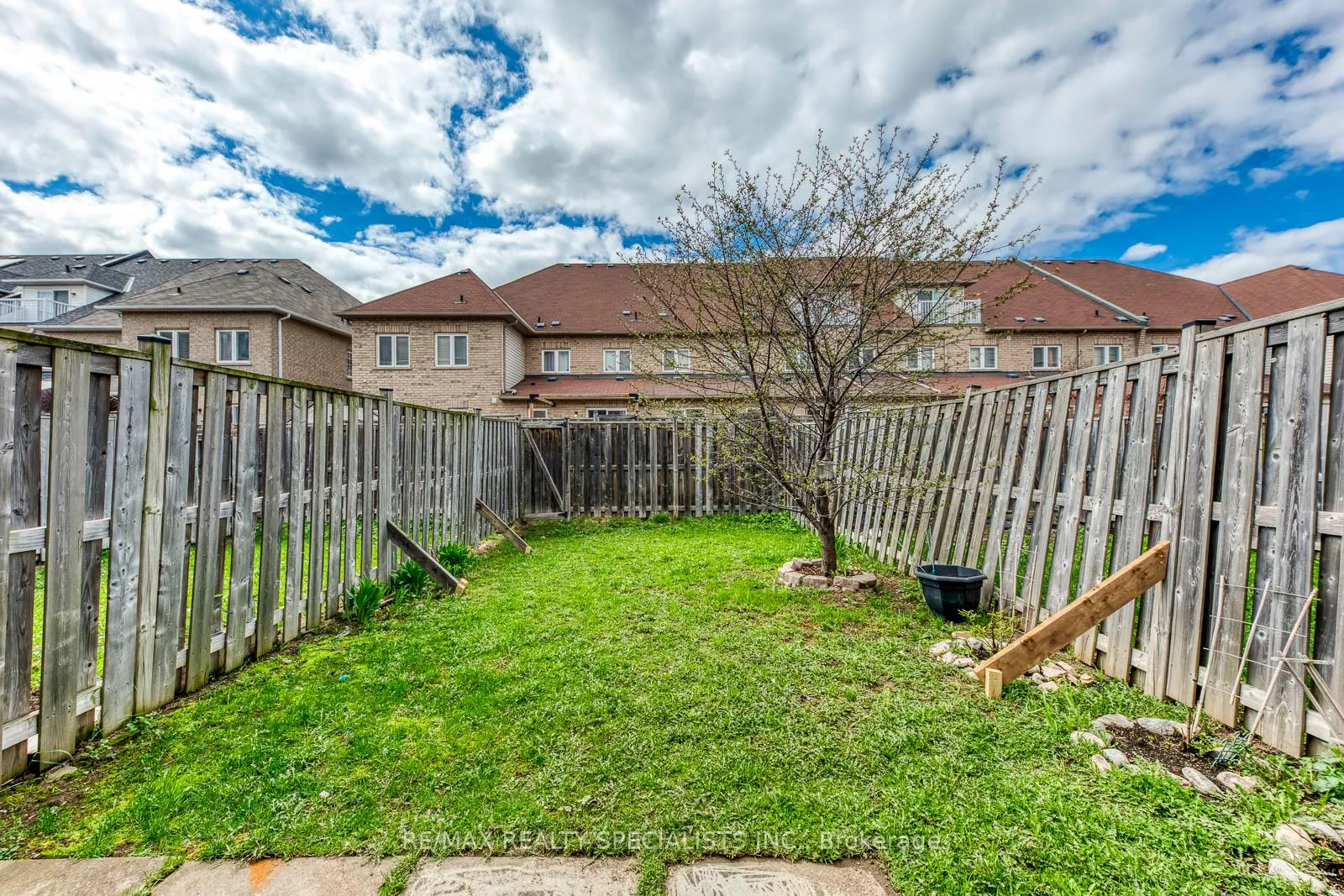 Photo 50 of 755 Candlestick Circle, Mississauga, Hurontario — HOMEH