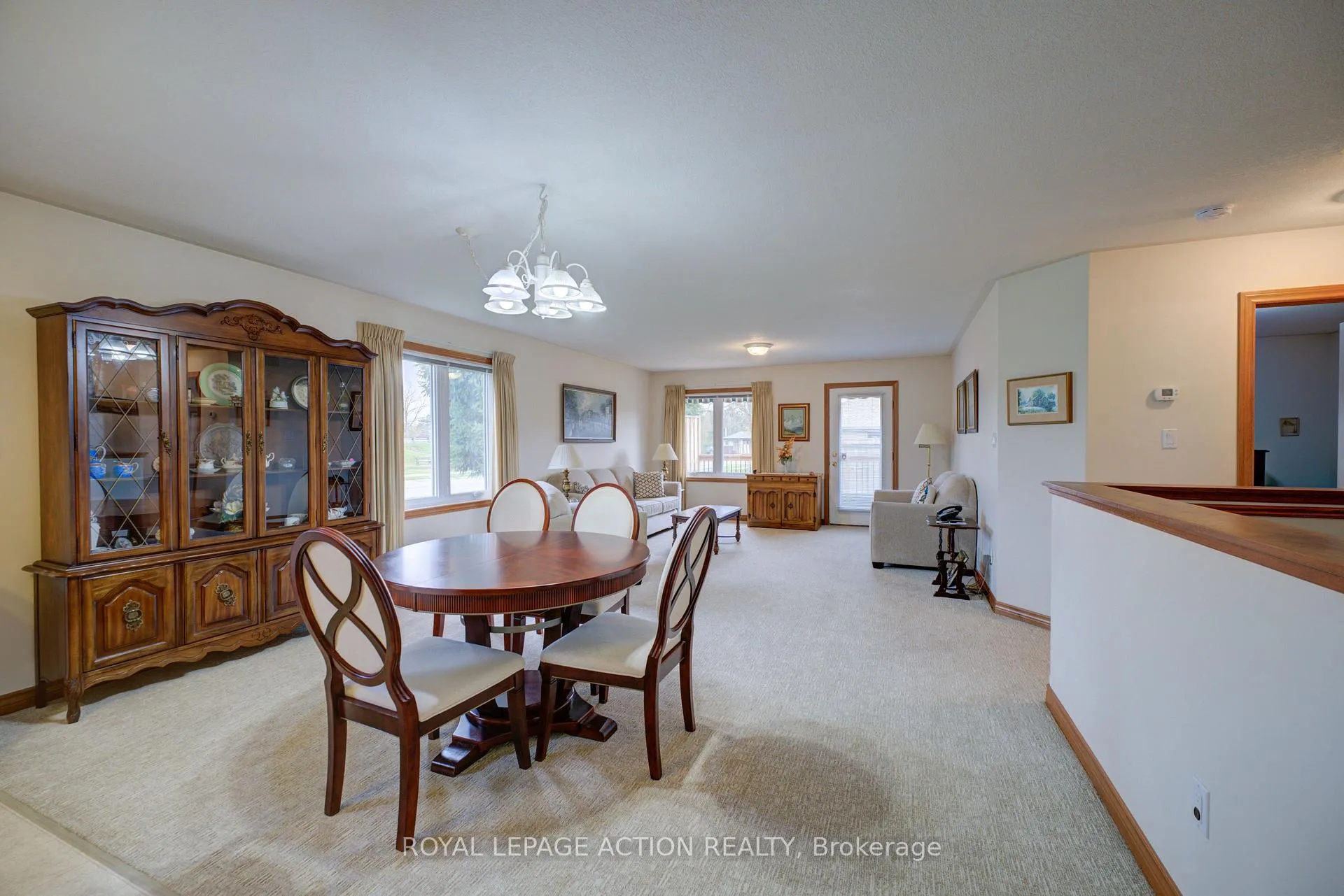 Photo 4 of Unit 1, 110 Somerset Road, Brantford — HOMEH