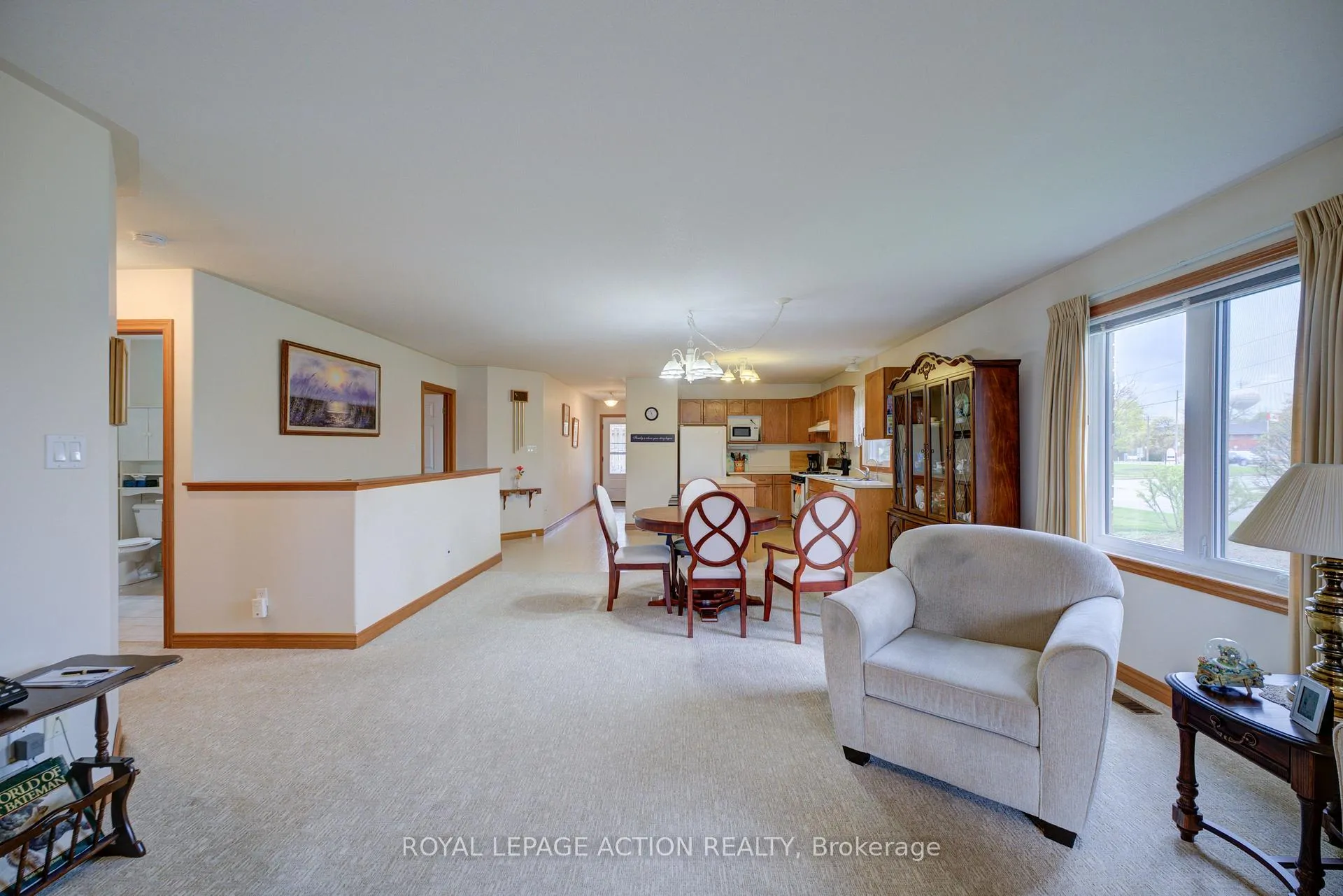 Photo 7 of Unit 1, 110 Somerset Road, Brantford — HOMEH