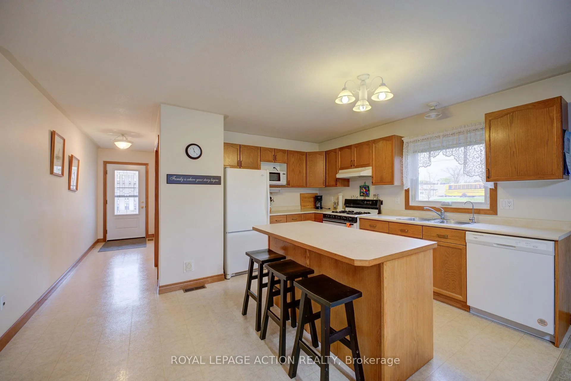 Photo 10 of Unit 1, 110 Somerset Road, Brantford — HOMEH