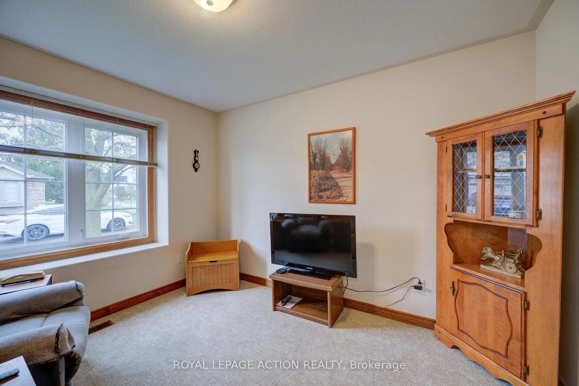 Photo 21 of Unit 1, 110 Somerset Road, Brantford — HOMEH