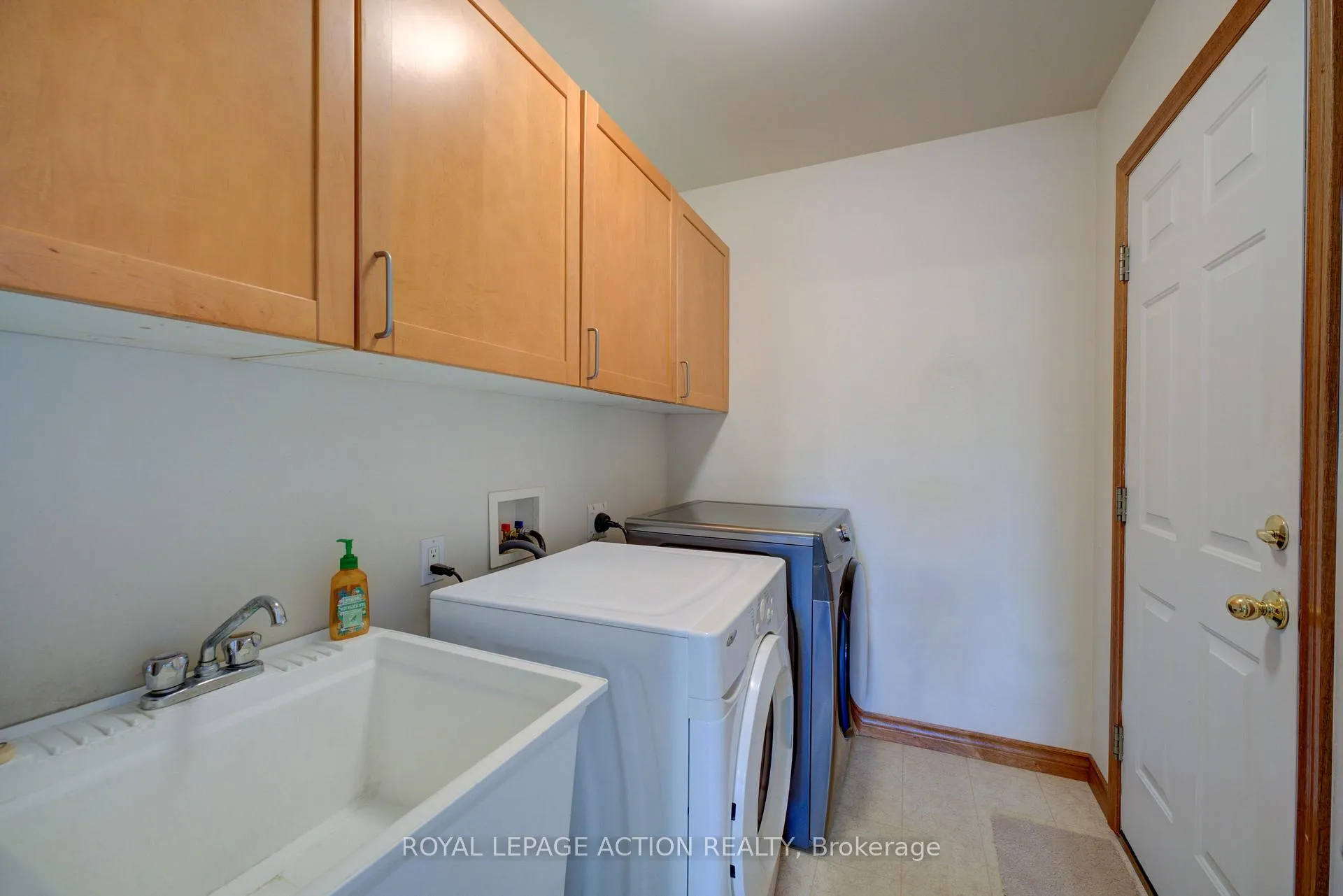 Photo 24 of Unit 1, 110 Somerset Road, Brantford — HOMEH